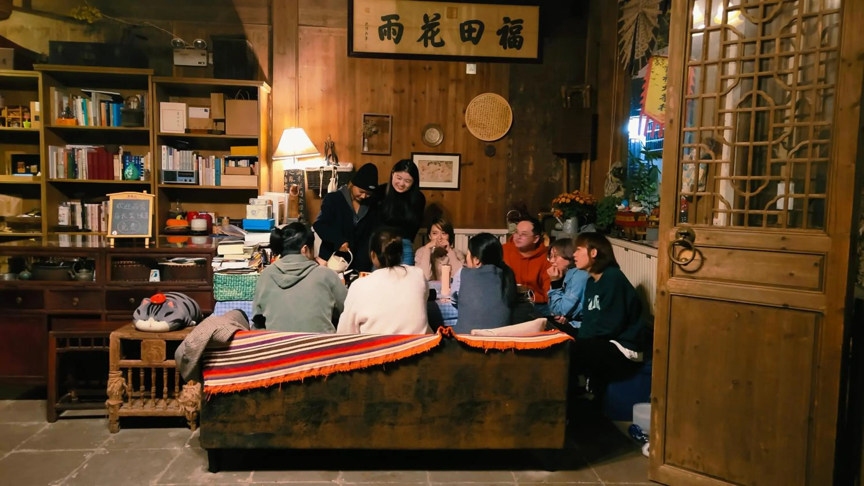 Living room in September Huizhou Inn