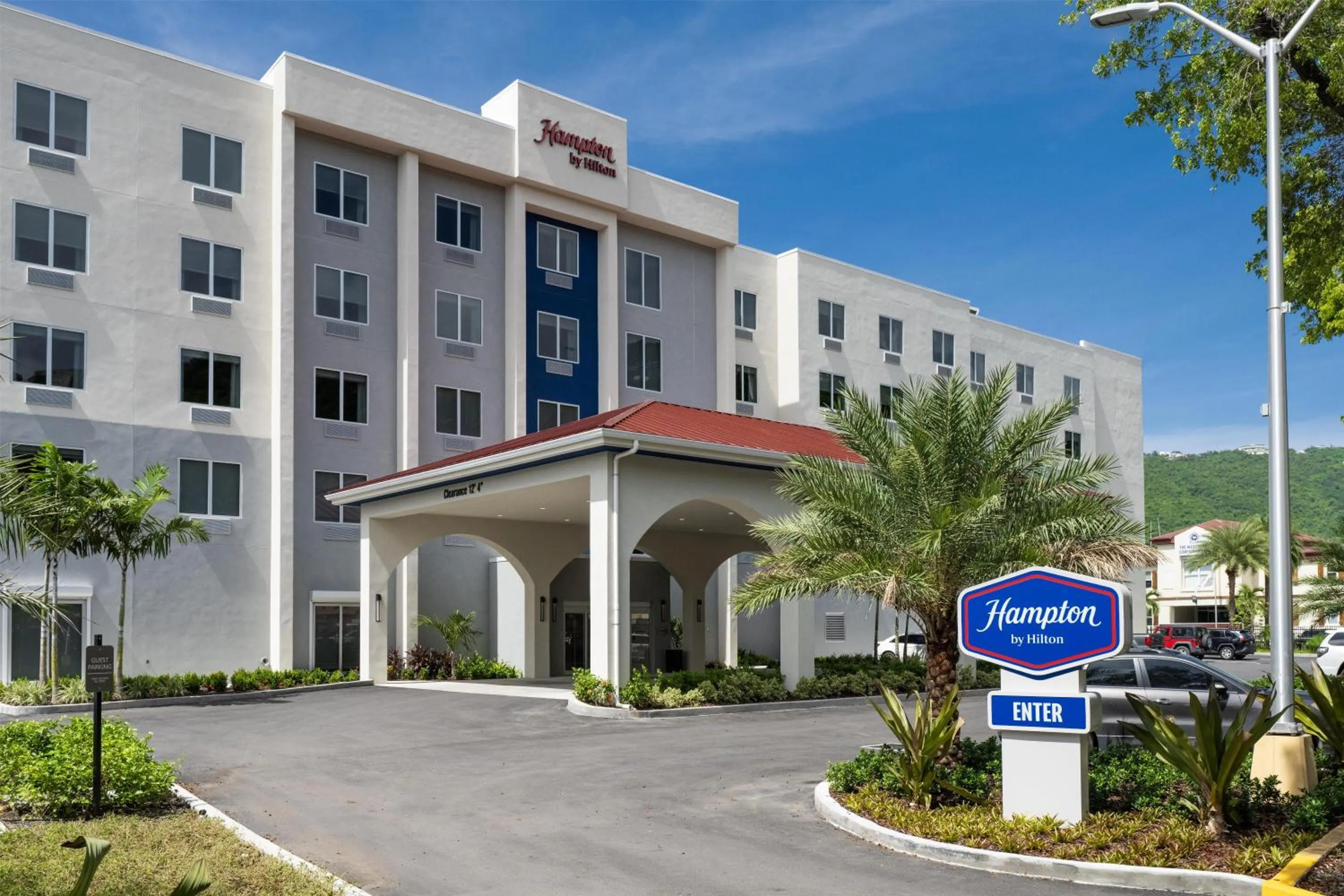 Property building in Hampton By Hilton Saint Thomas
