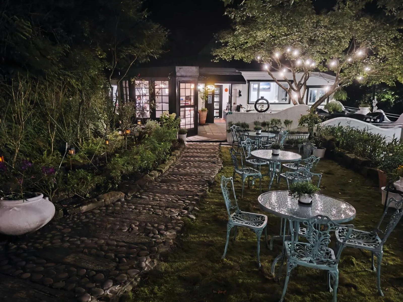 Property building in 金石新月光 Gold Stone Crescent Moon Light