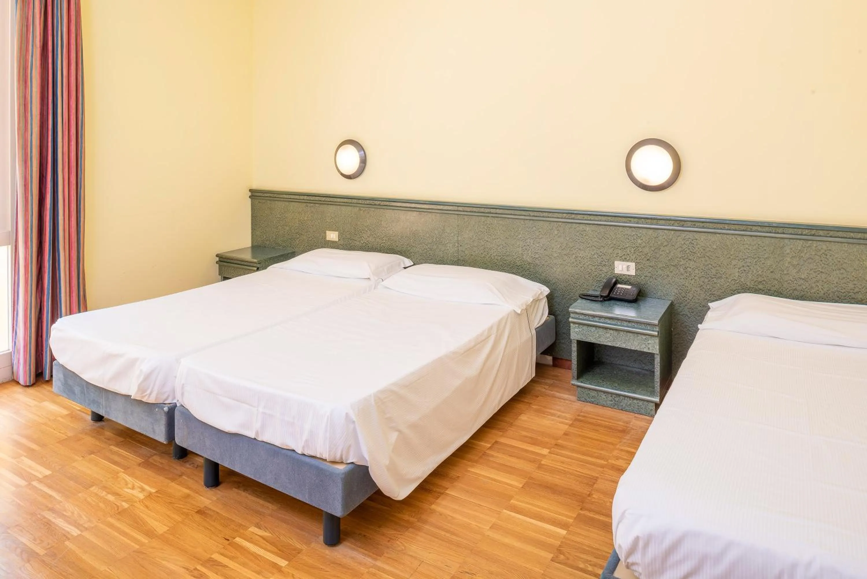 Bed in Hotel Internazionale