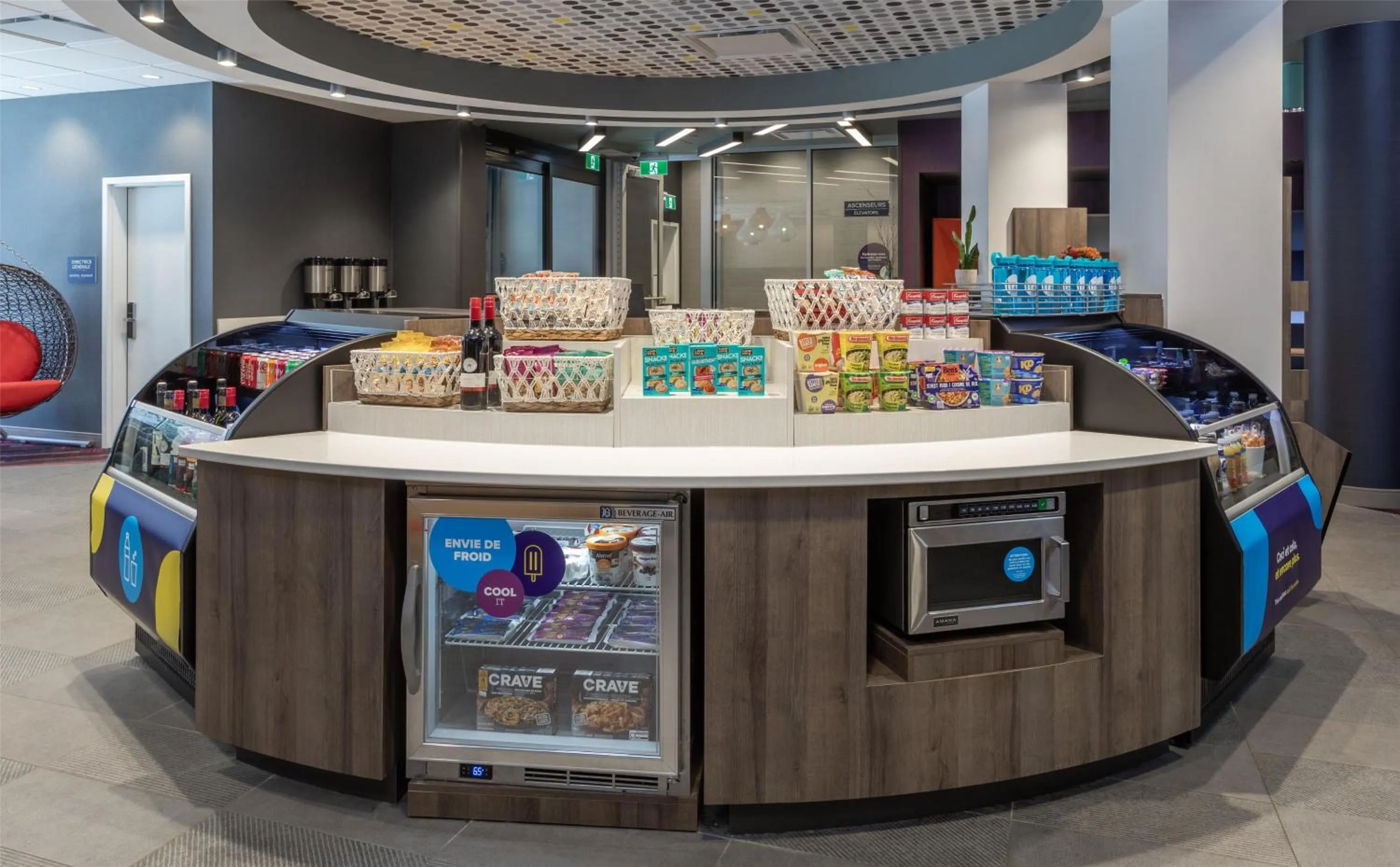 Restaurant/places to eat in Tru By Hilton Montréal centre-ville