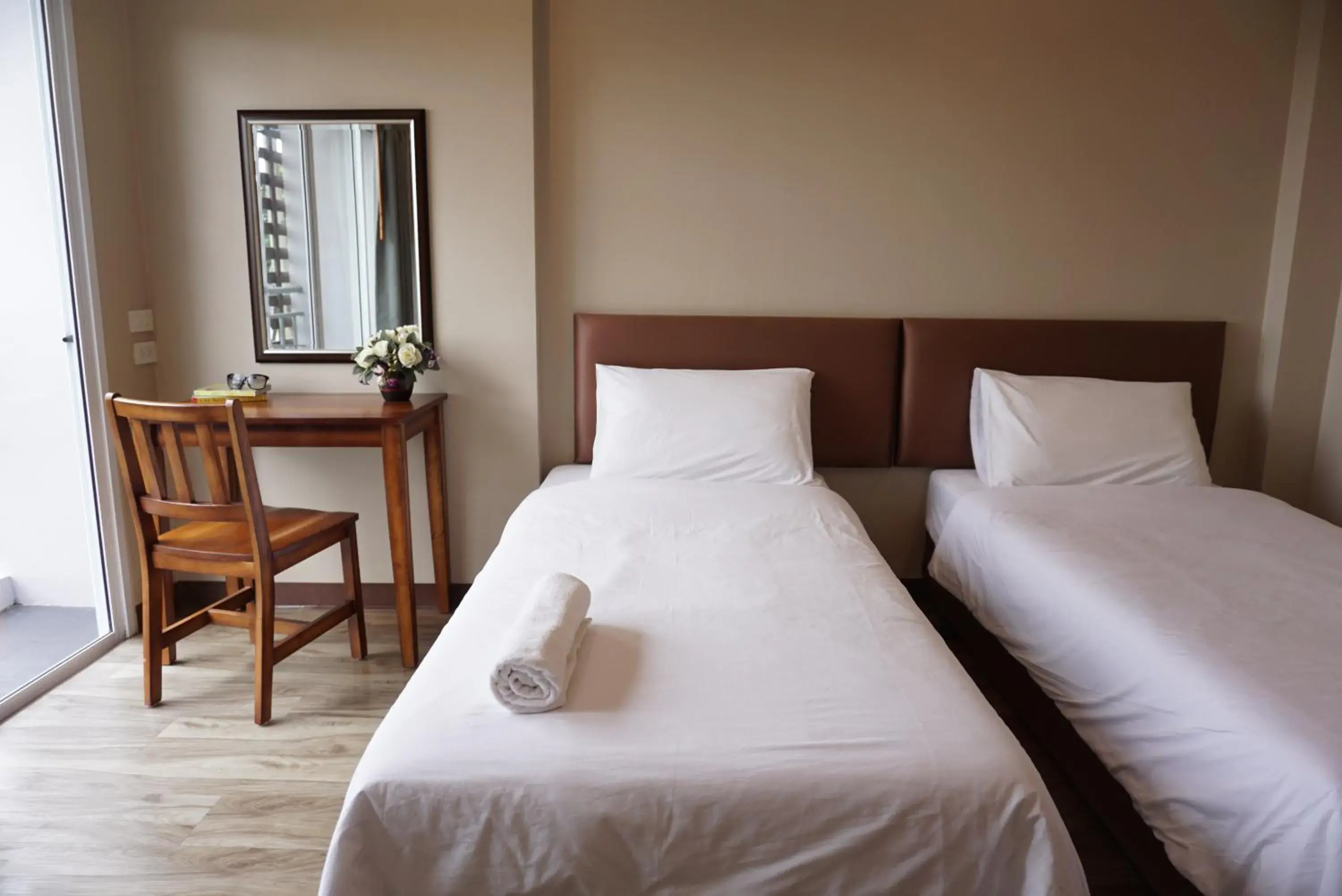 Standard Twin Room in Chompu Nakarin Apartment Standard Twin Room in Chompu Nakarin Apartment