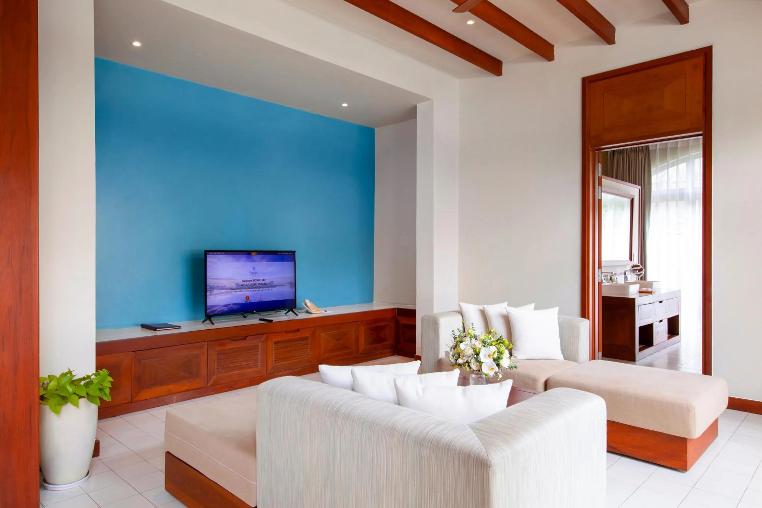 Living room in FLC Luxury Resort Samson