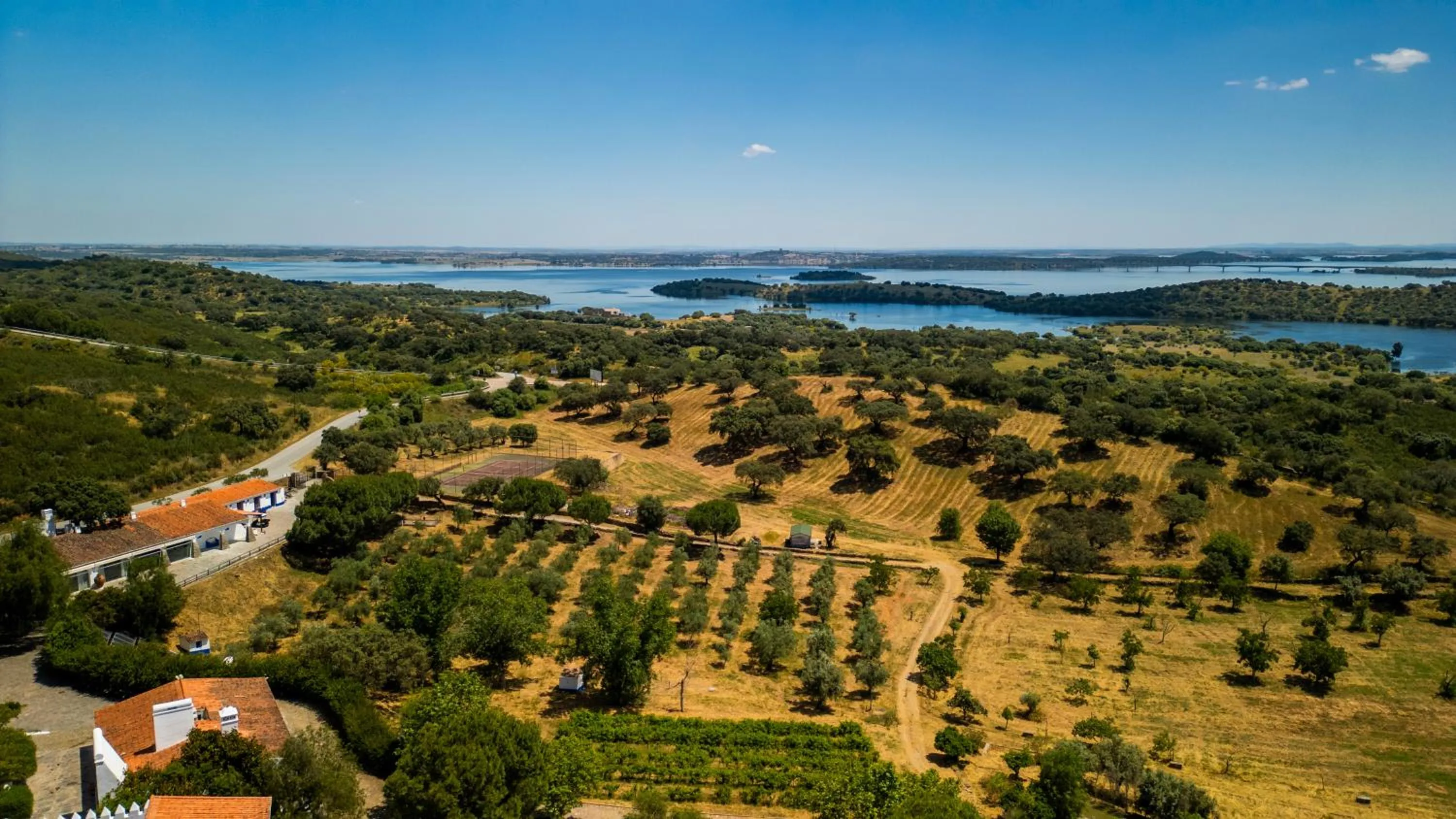 Nearby landmark in Horta da Moura by WOT Signature