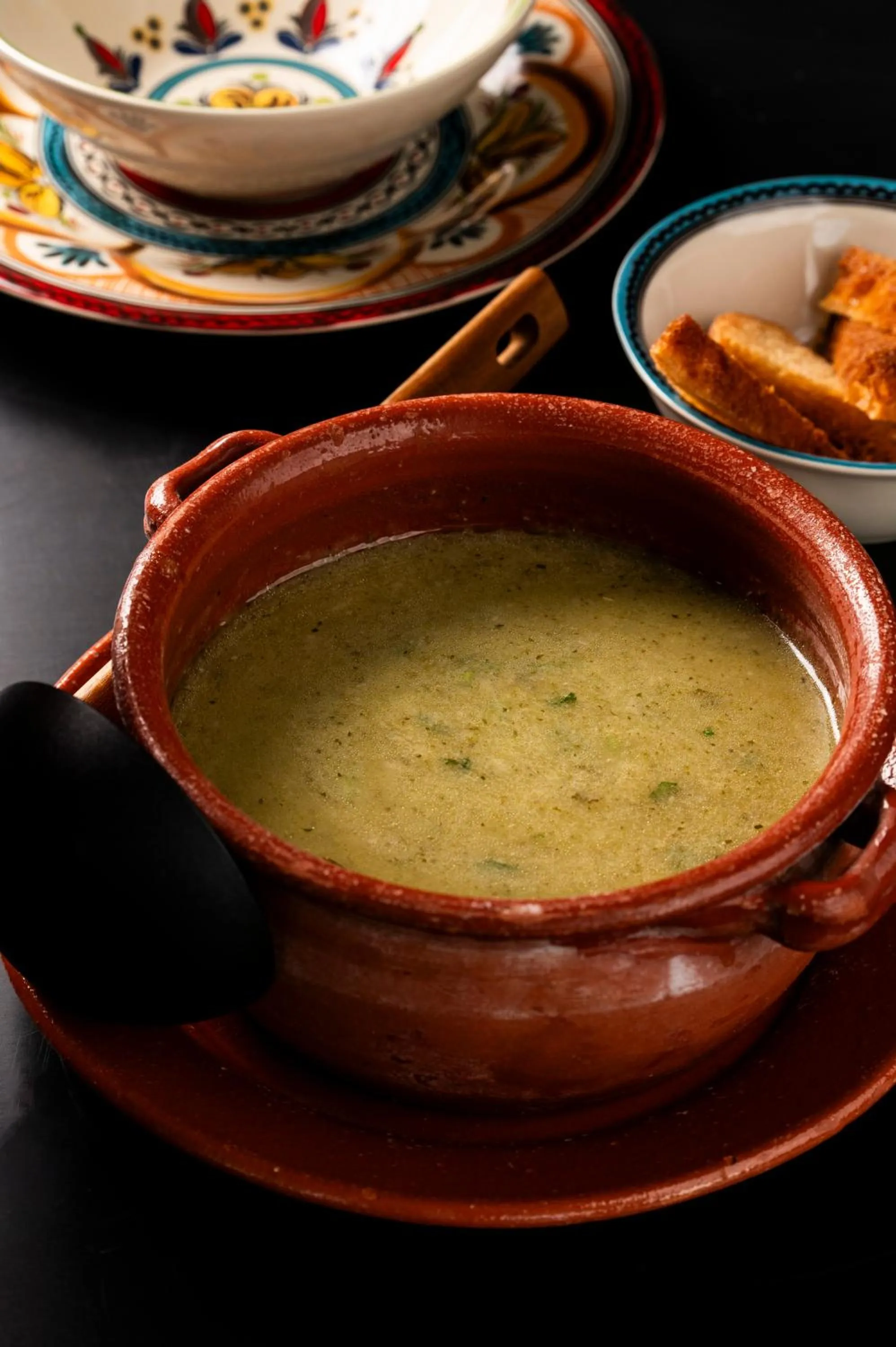 Restaurant/places to eat in Horta da Moura by WOT Signature