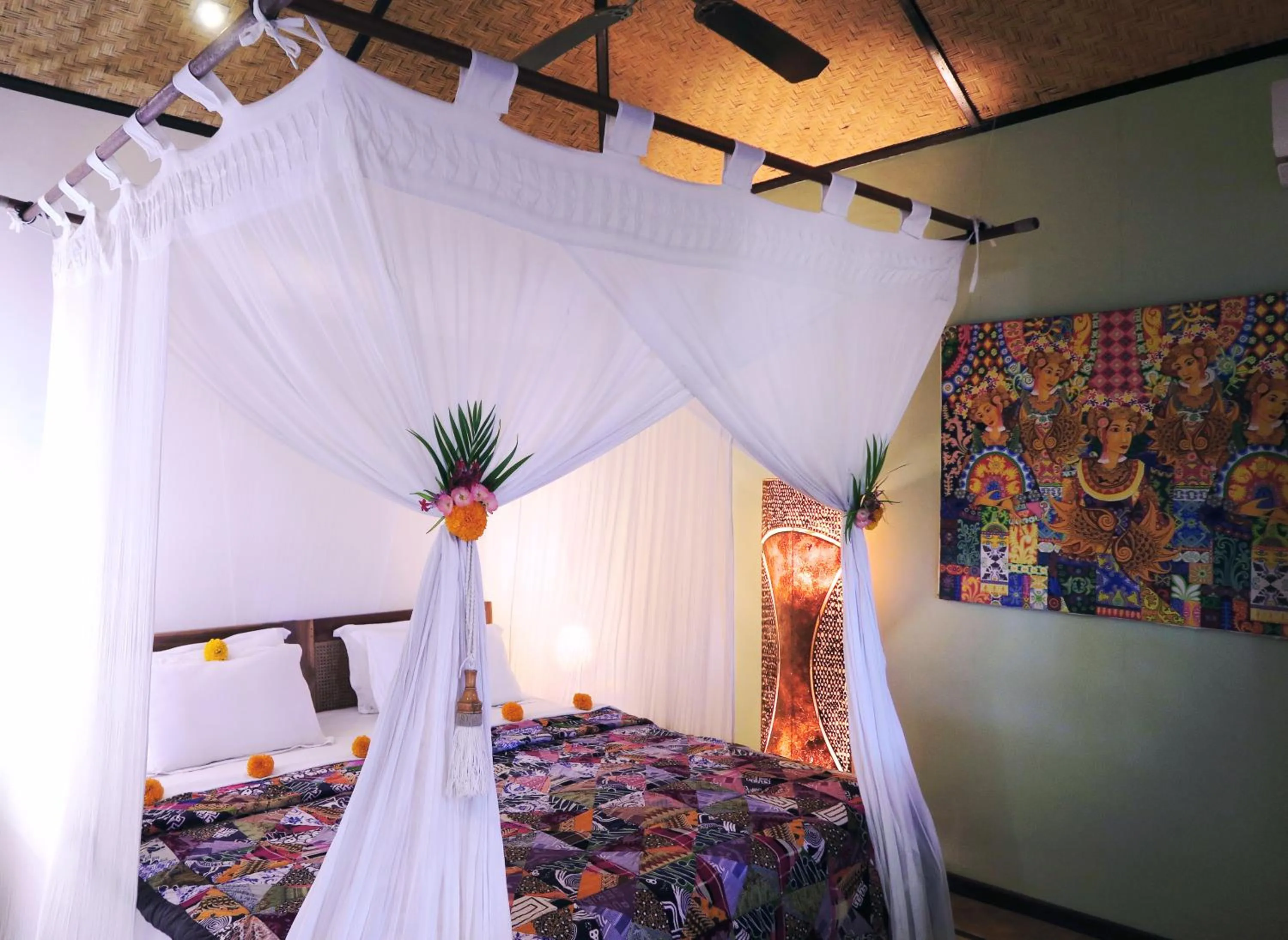 Bed in Cili Emas Oceanside Resort