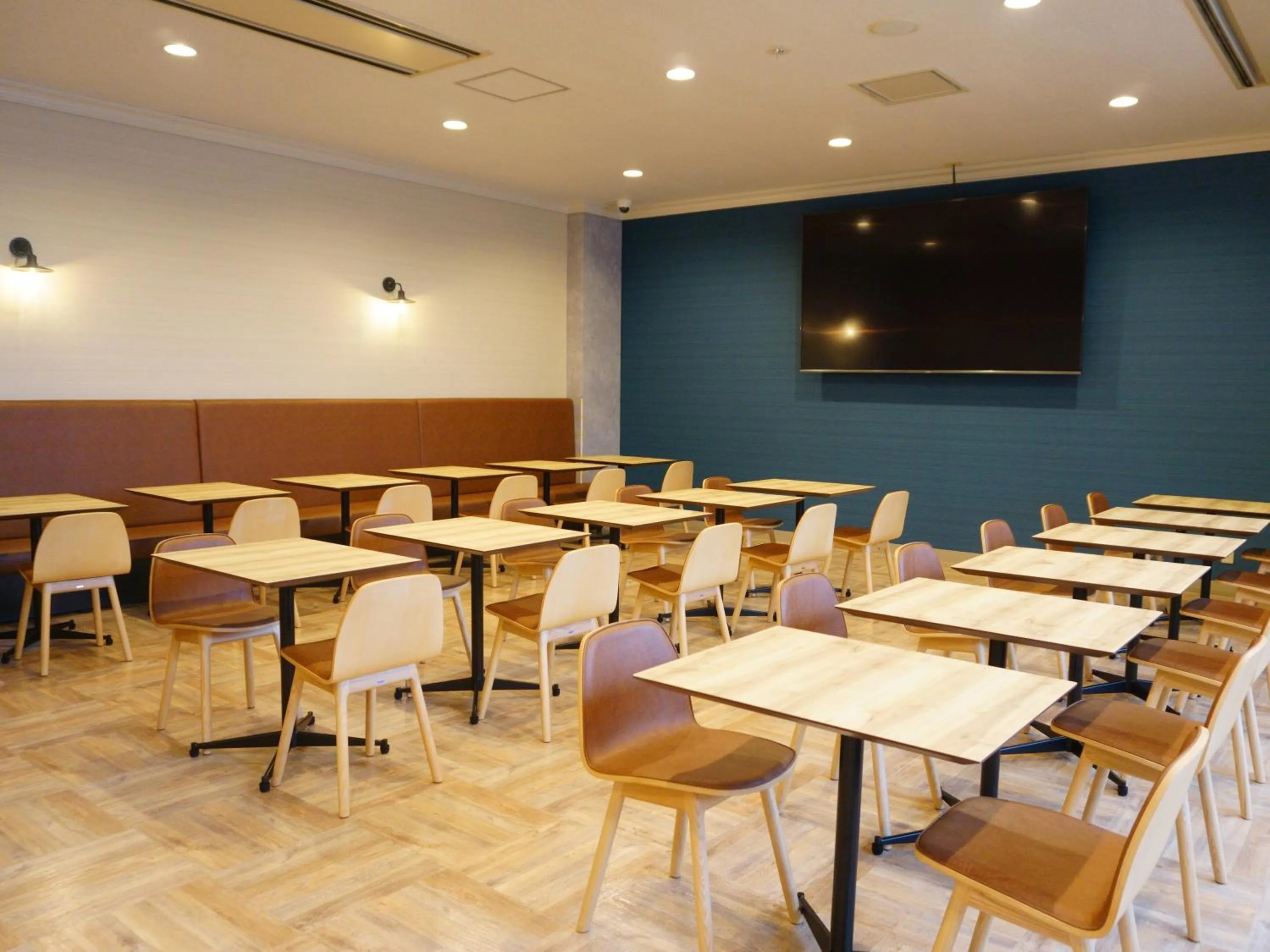 Restaurant/places to eat in APA Hotel Honhachinohe