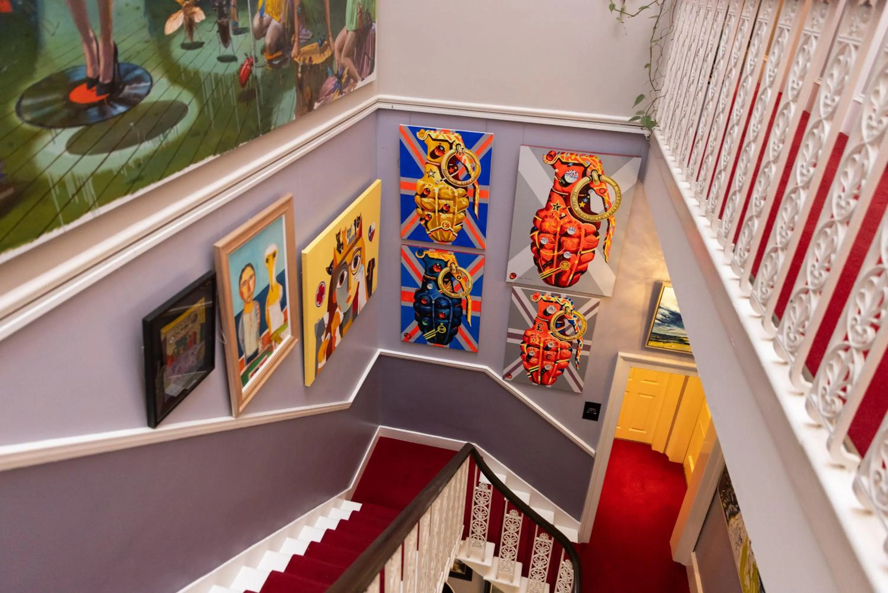 Decorative detail in 24 Royal Terrace