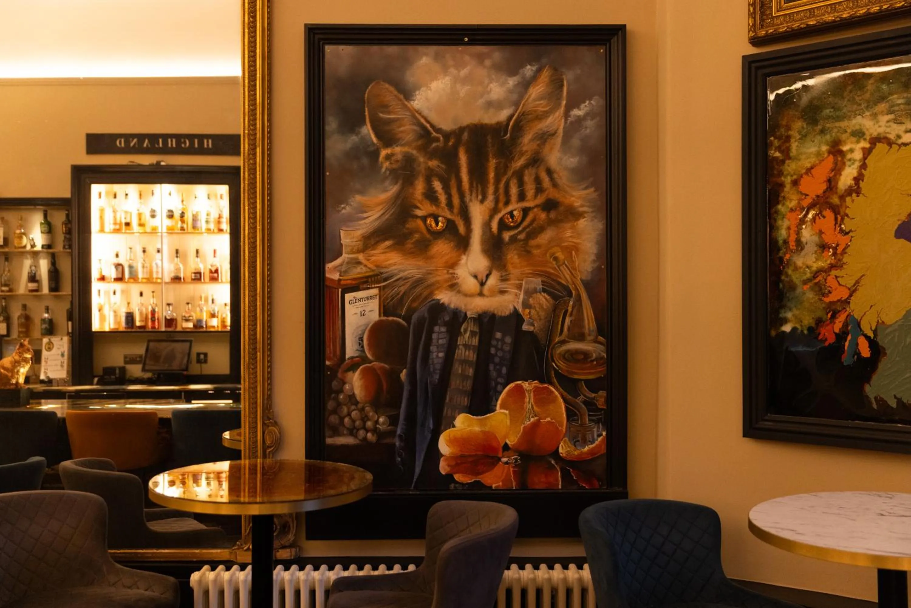 Decorative detail in 24 Royal Terrace