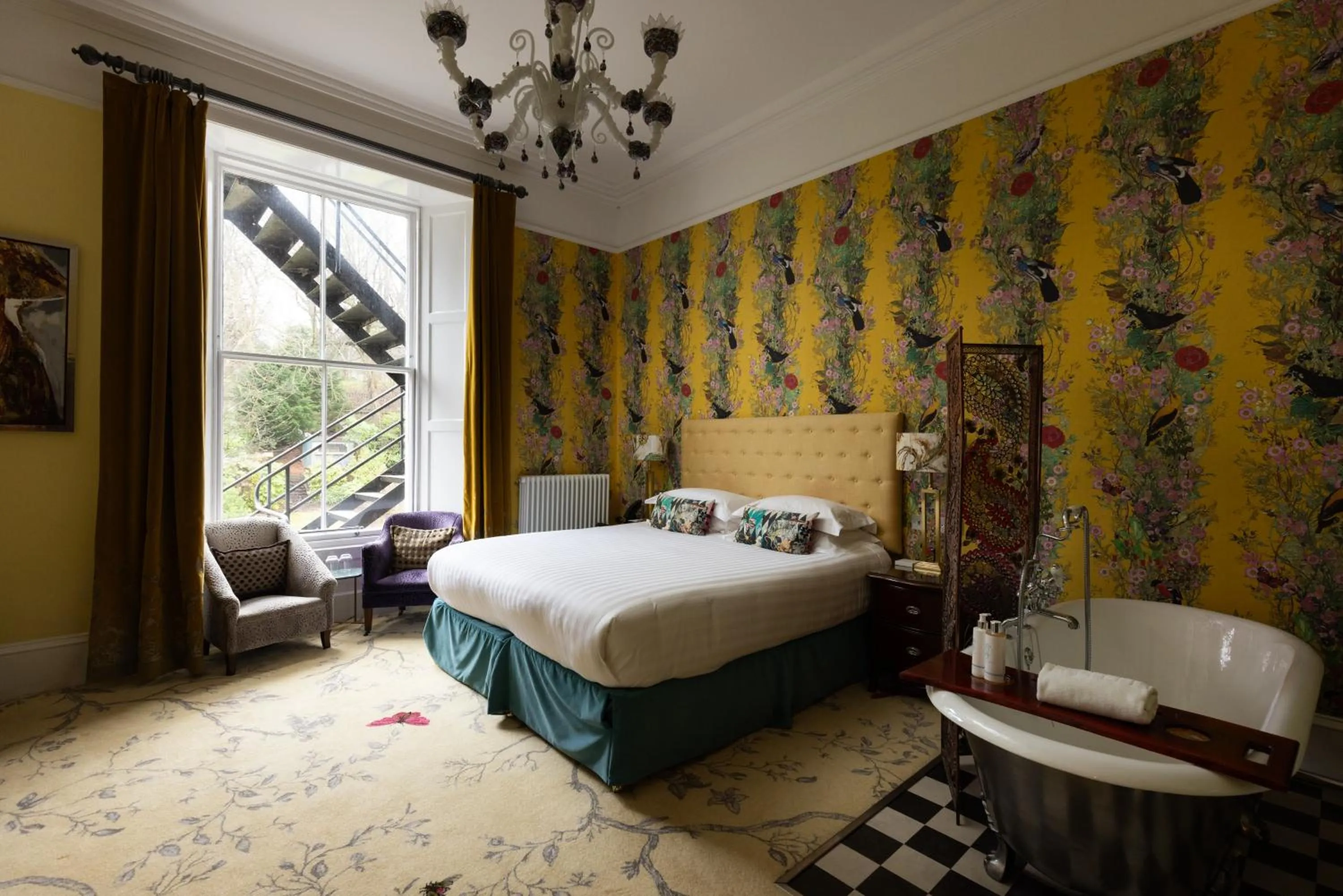 Bed in 24 Royal Terrace