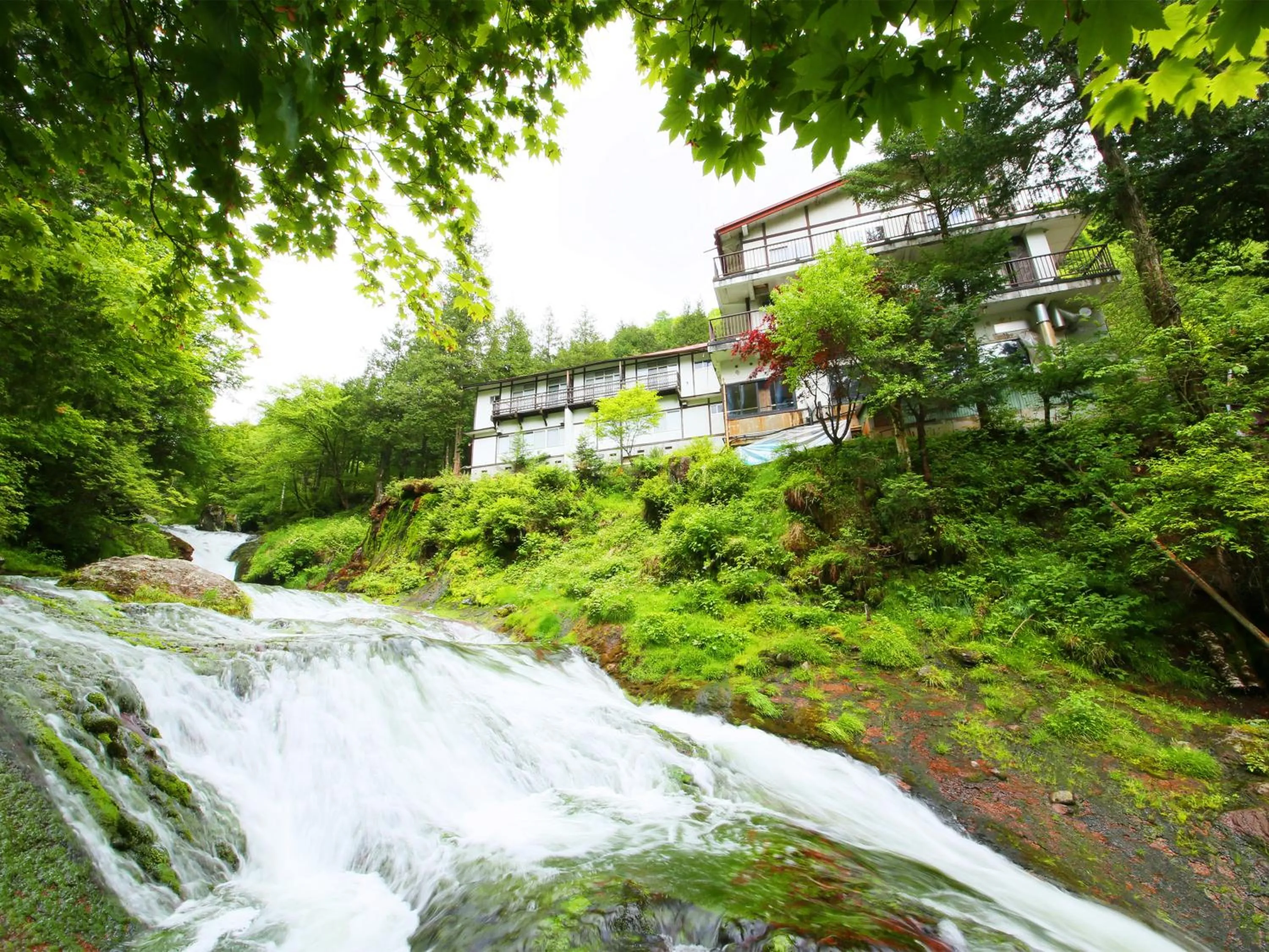 Property building in Yama no Yado Meiji Onsen