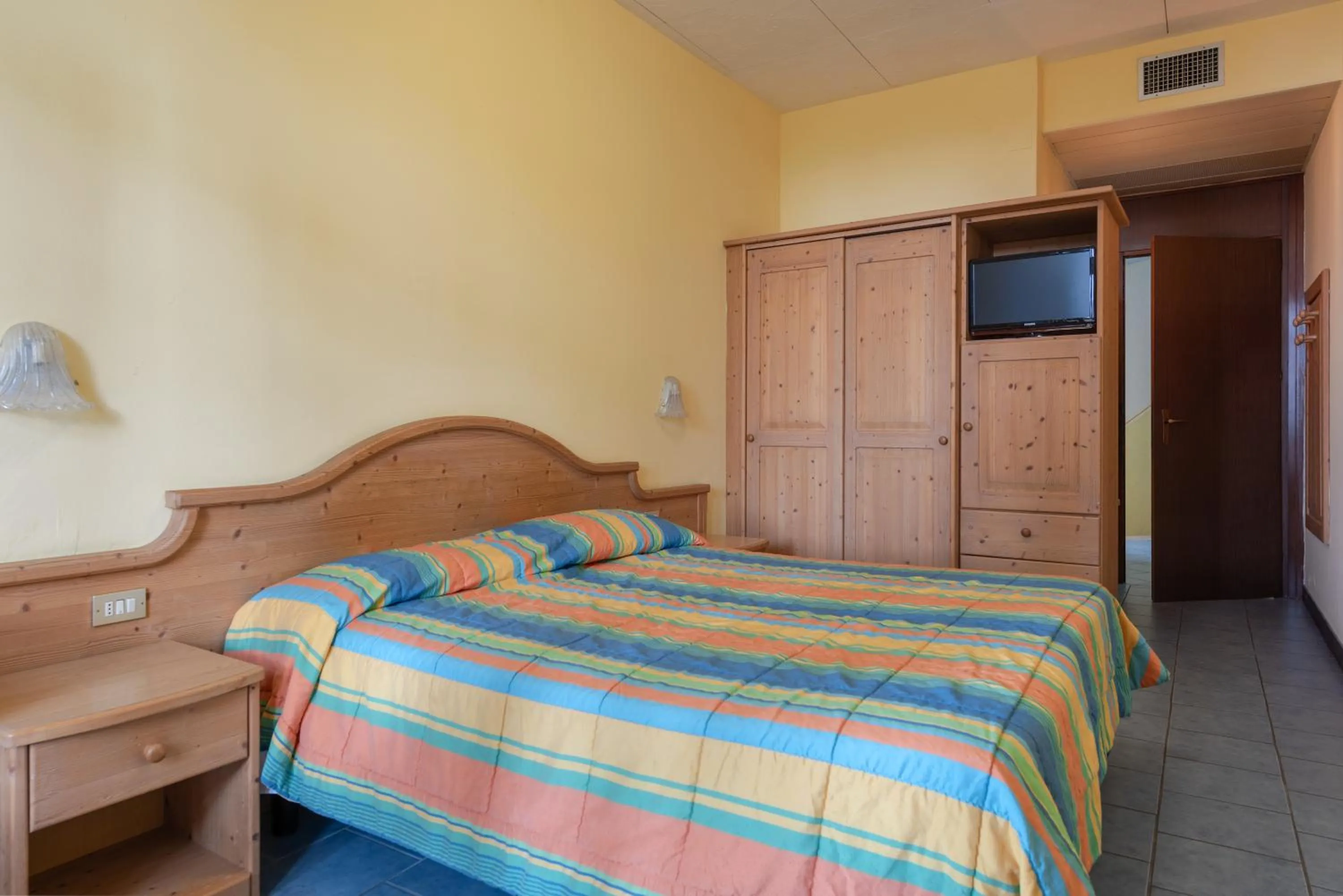 Bedroom, Bed in Hotel Marco Polo