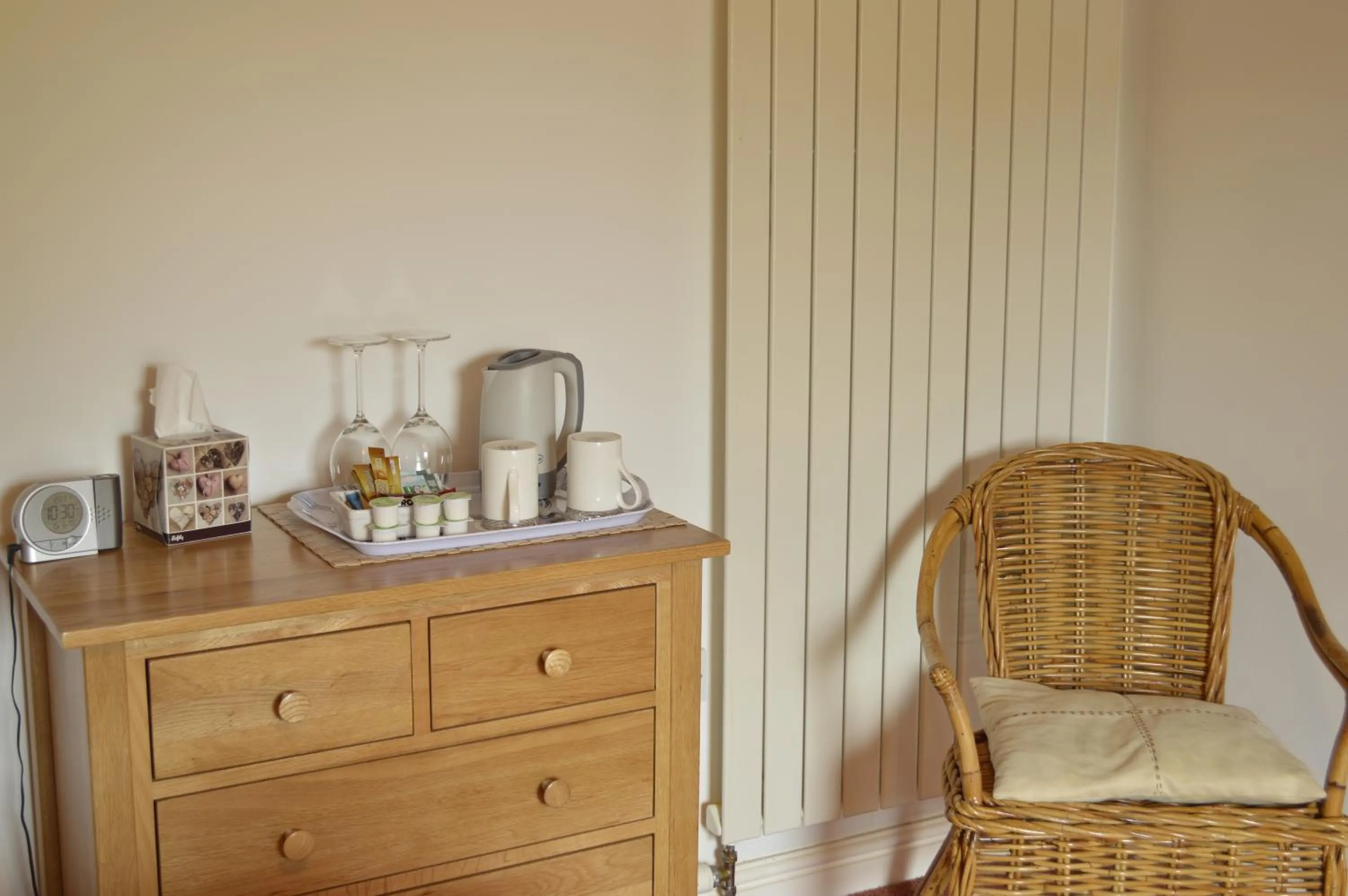 Coffee/tea facilities in Troedyrhiw Bed & Breakfast