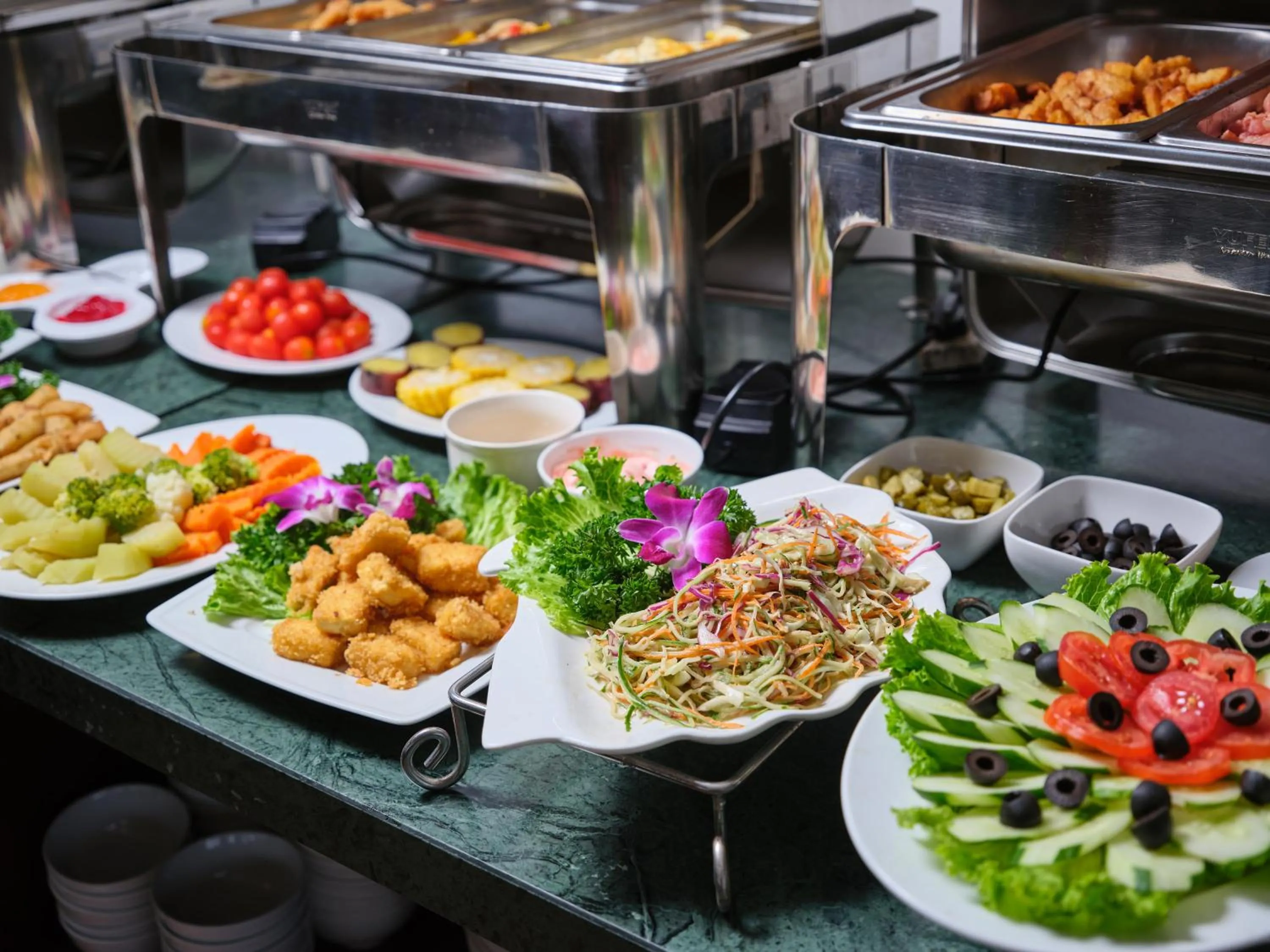 Food and drinks in Hanoi HM Boutique Hotel