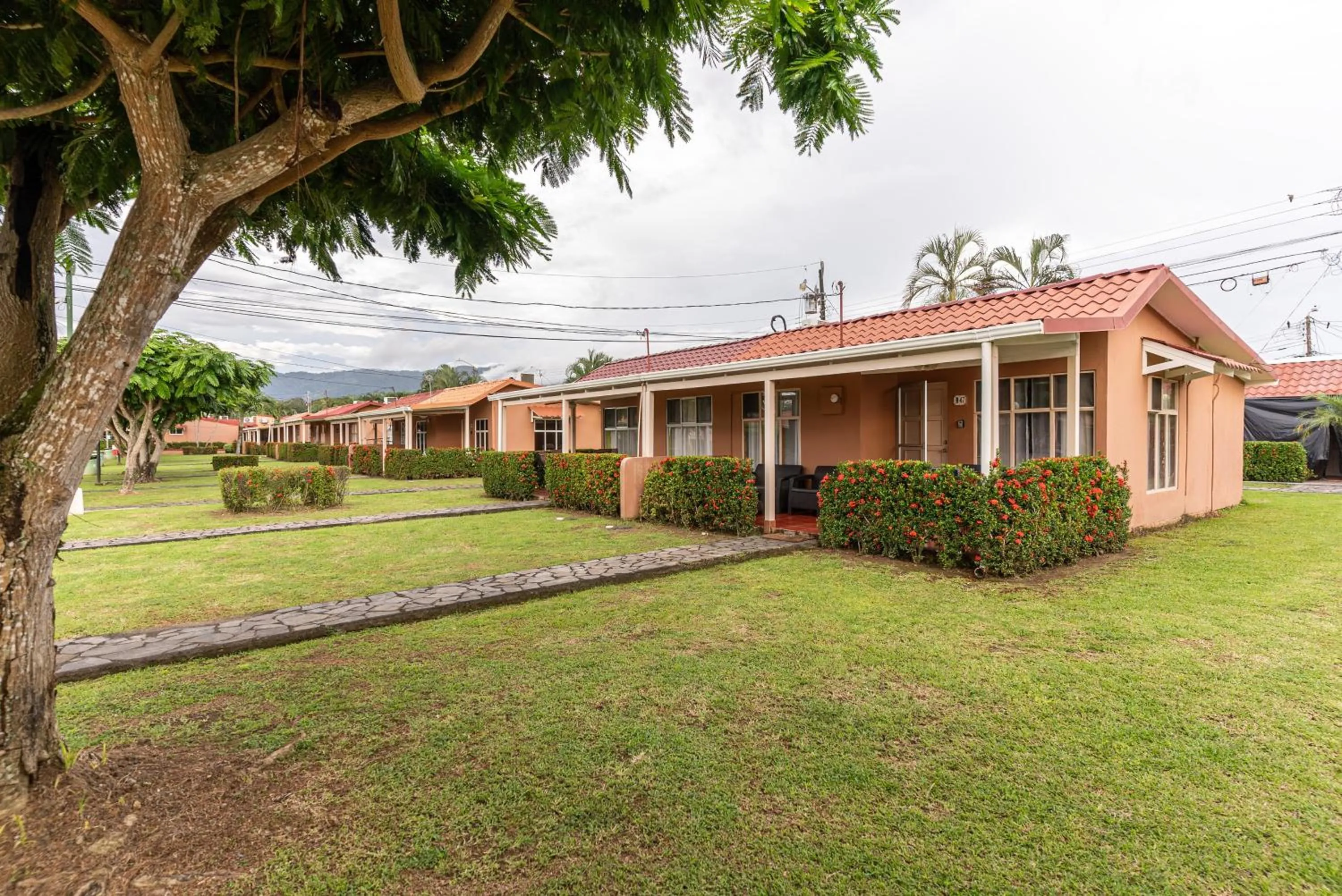 Property building in Villas Paraiso B52