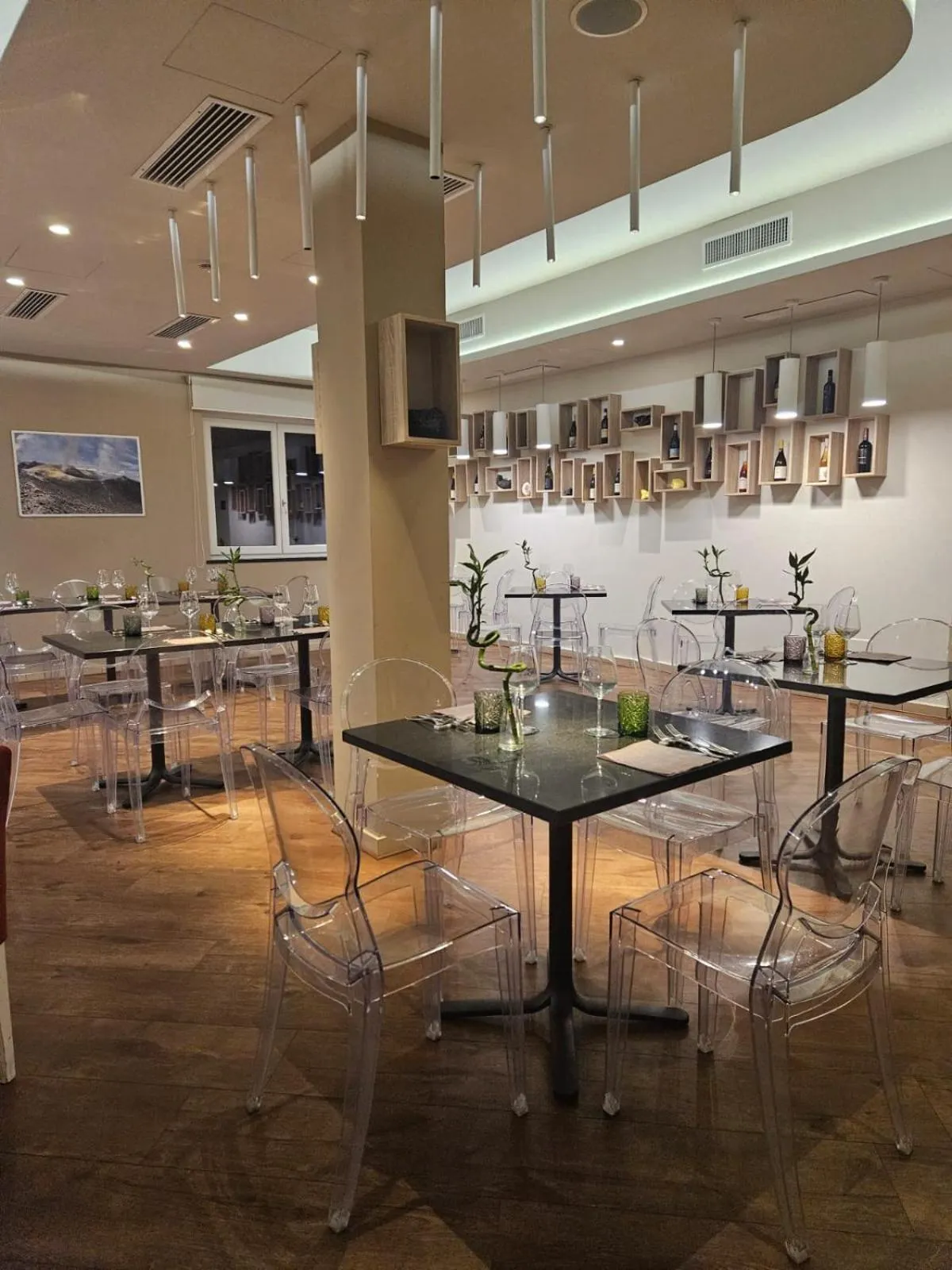 Restaurant/places to eat in Mareneve Resort