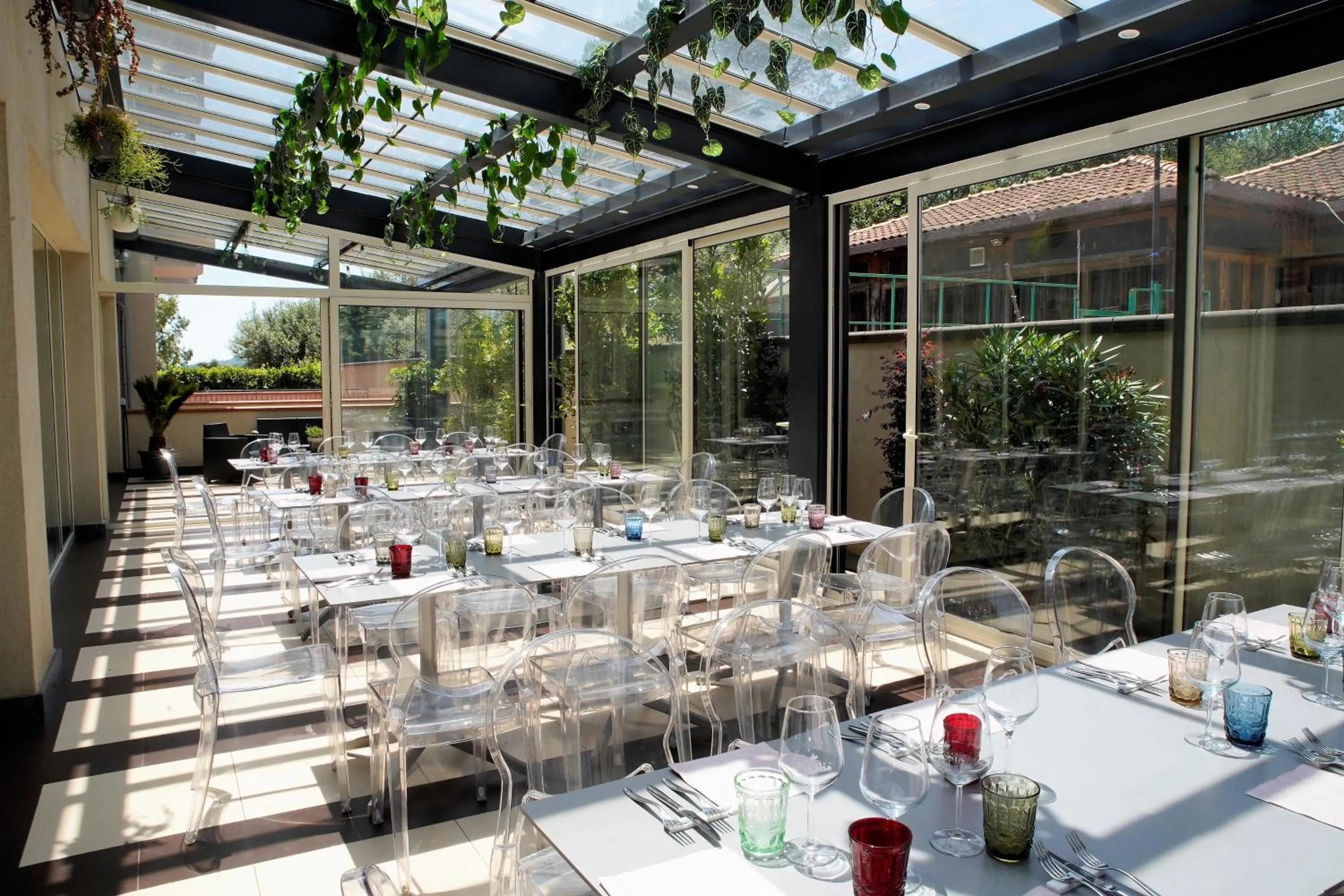 Restaurant/places to eat in Mareneve Resort