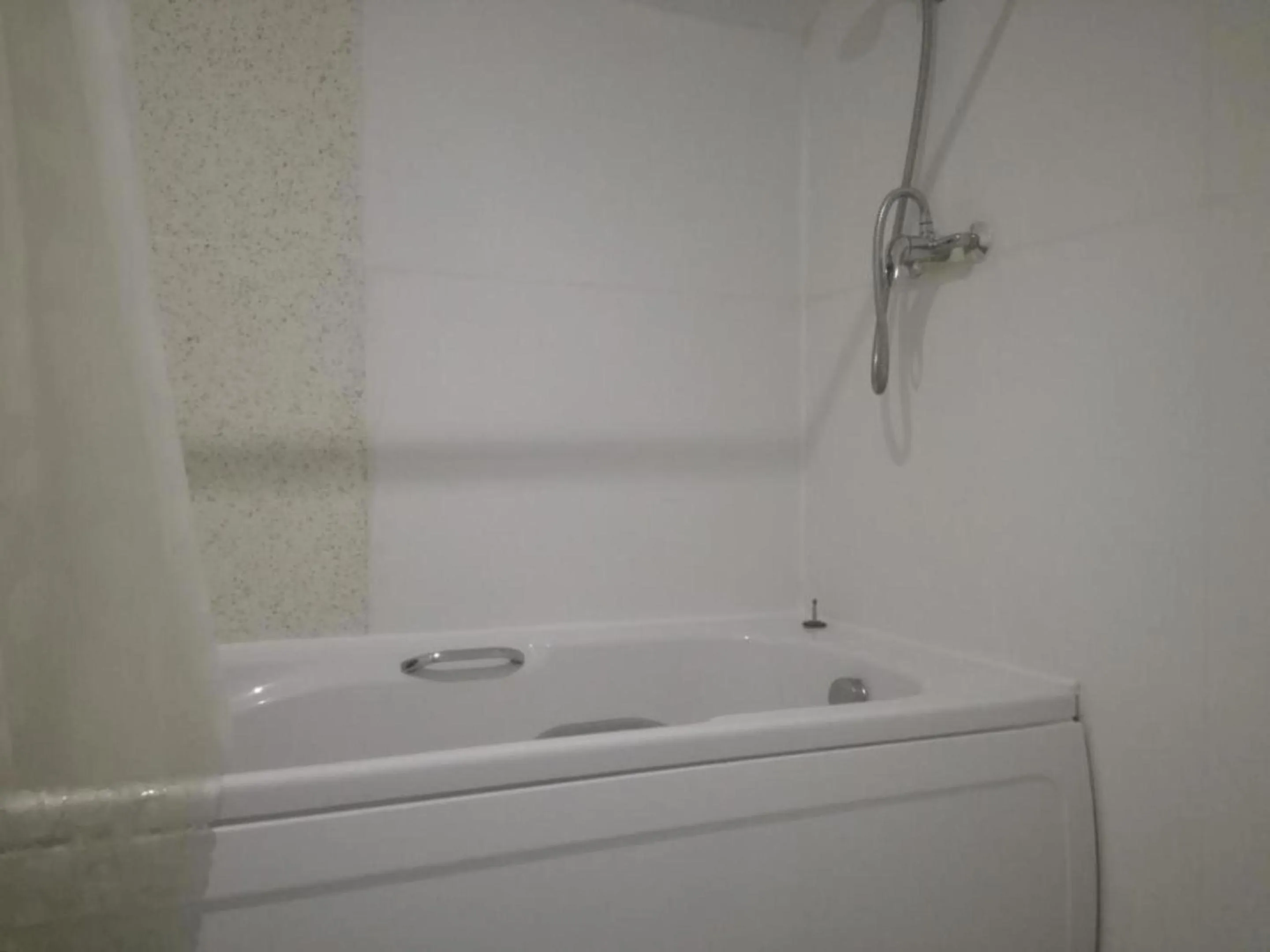 Bathroom in Ardenlea House Hotel B&b