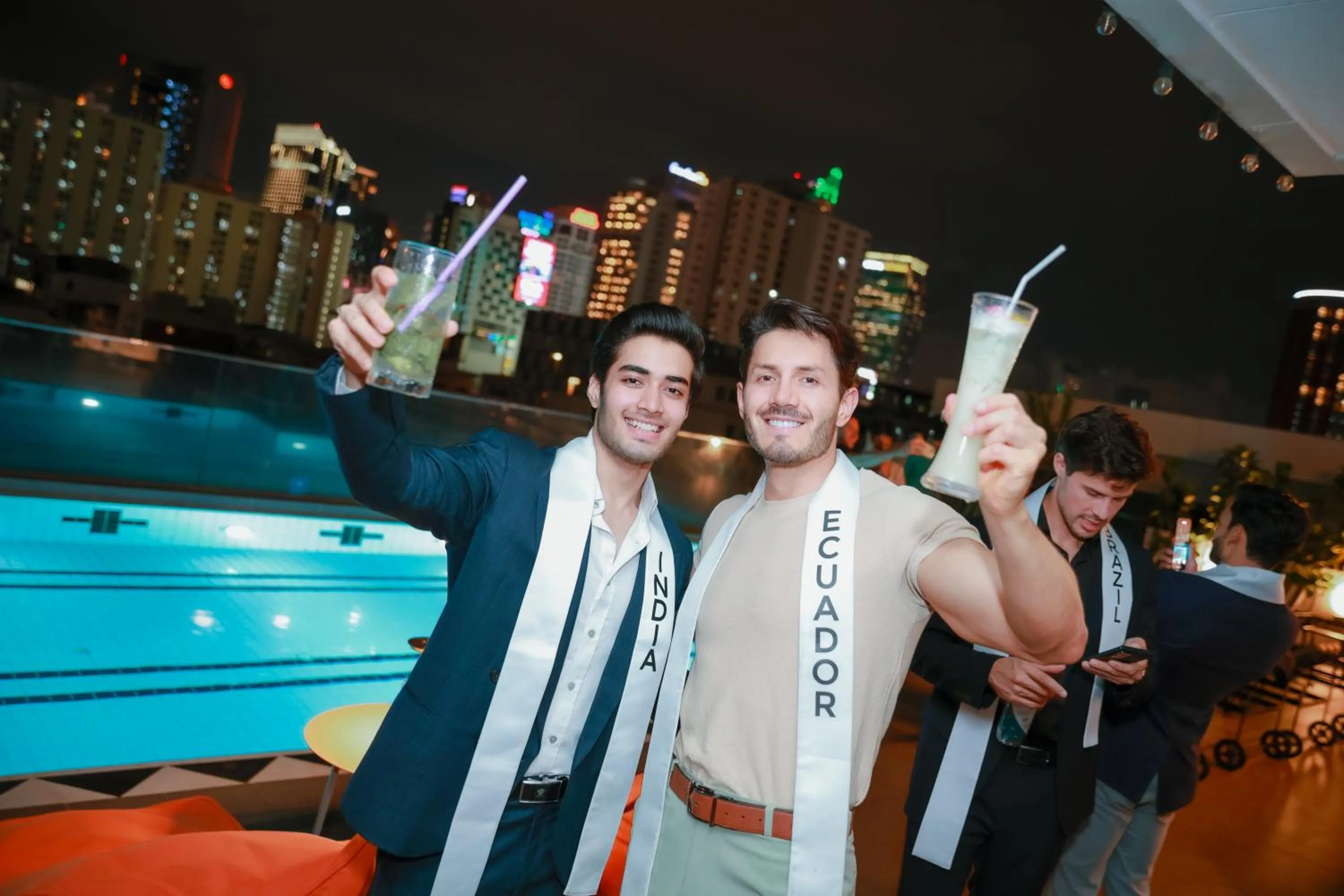 Lounge or bar in Vince Hotel Pratunam