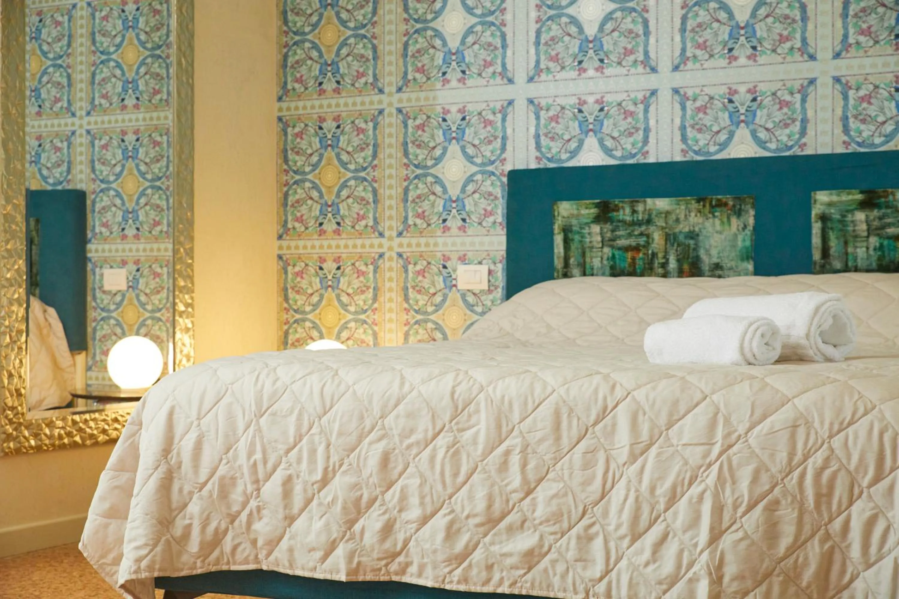 Bed in Ca' Masieri Hotel