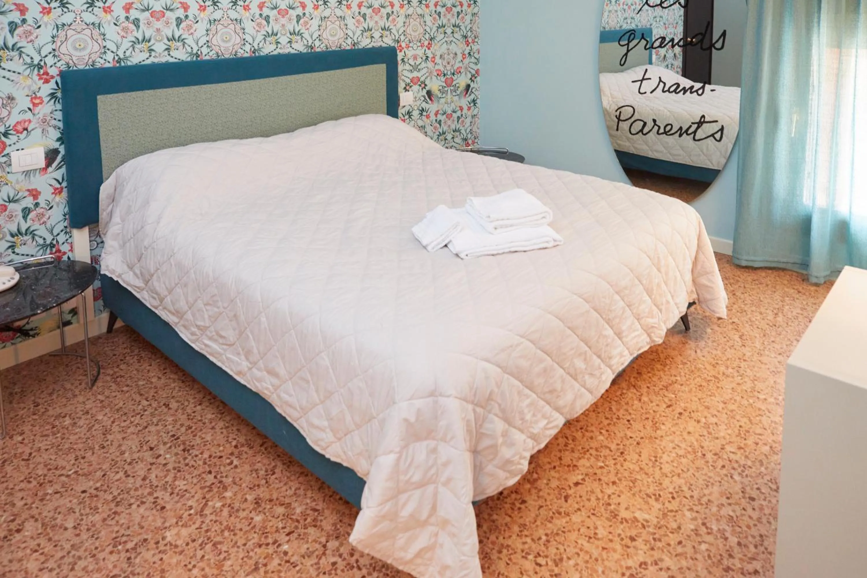 Bed in Ca' Masieri Hotel