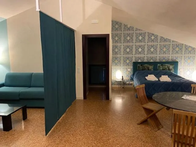 Bed in Ca' Masieri Hotel