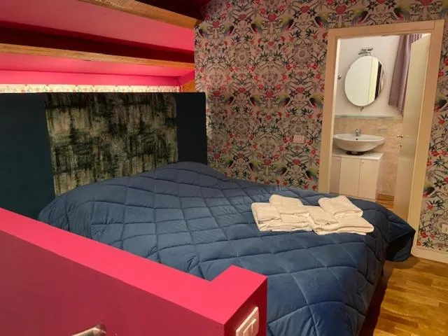 Bed in Ca' Masieri Hotel