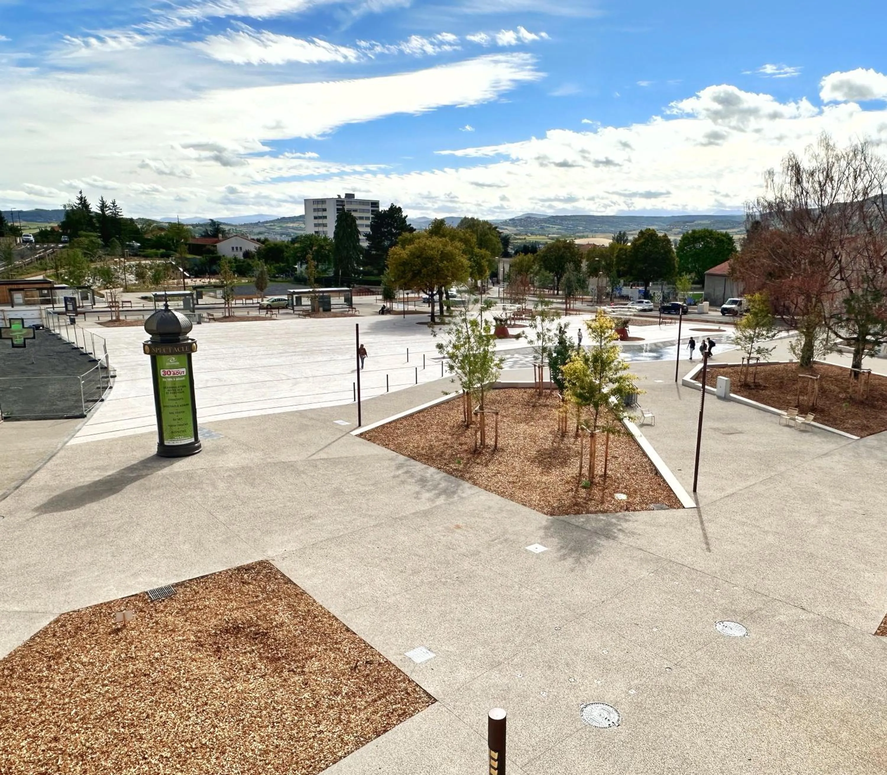 Hotel Le Midi Clermont-Cournon