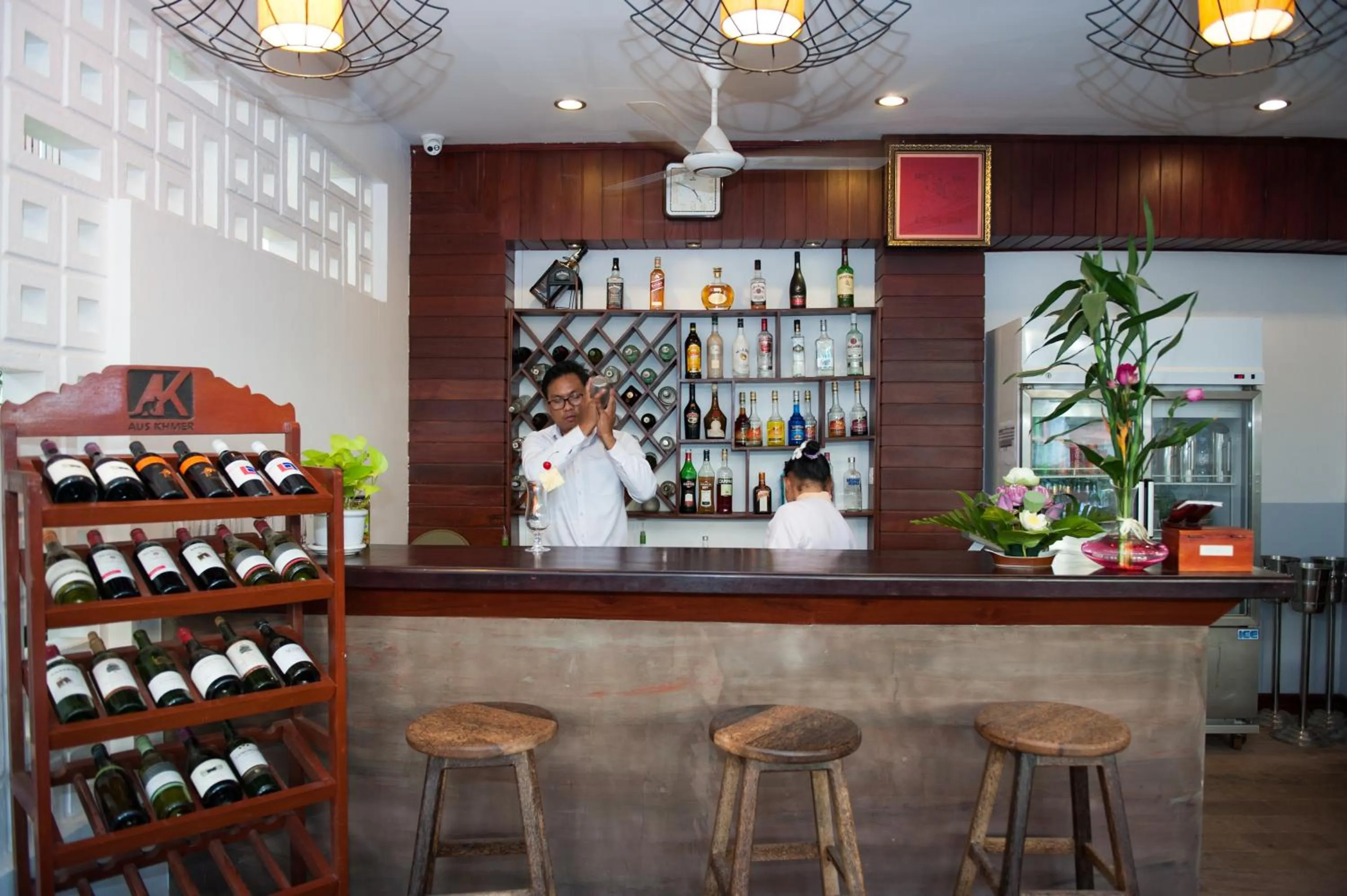 Lounge or bar in The Moon Residence & Spa