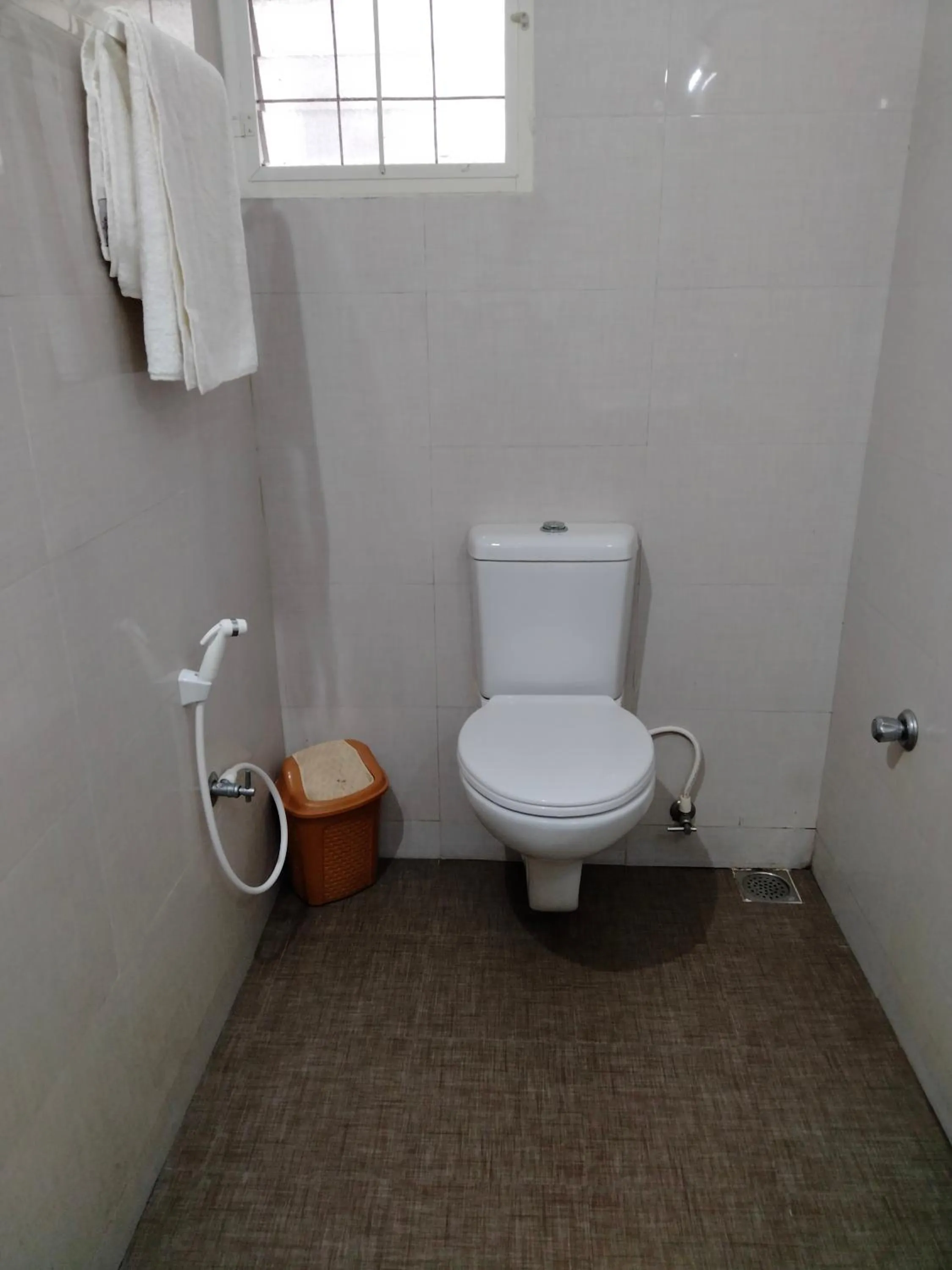 Toilet in Hotel Silver Sand