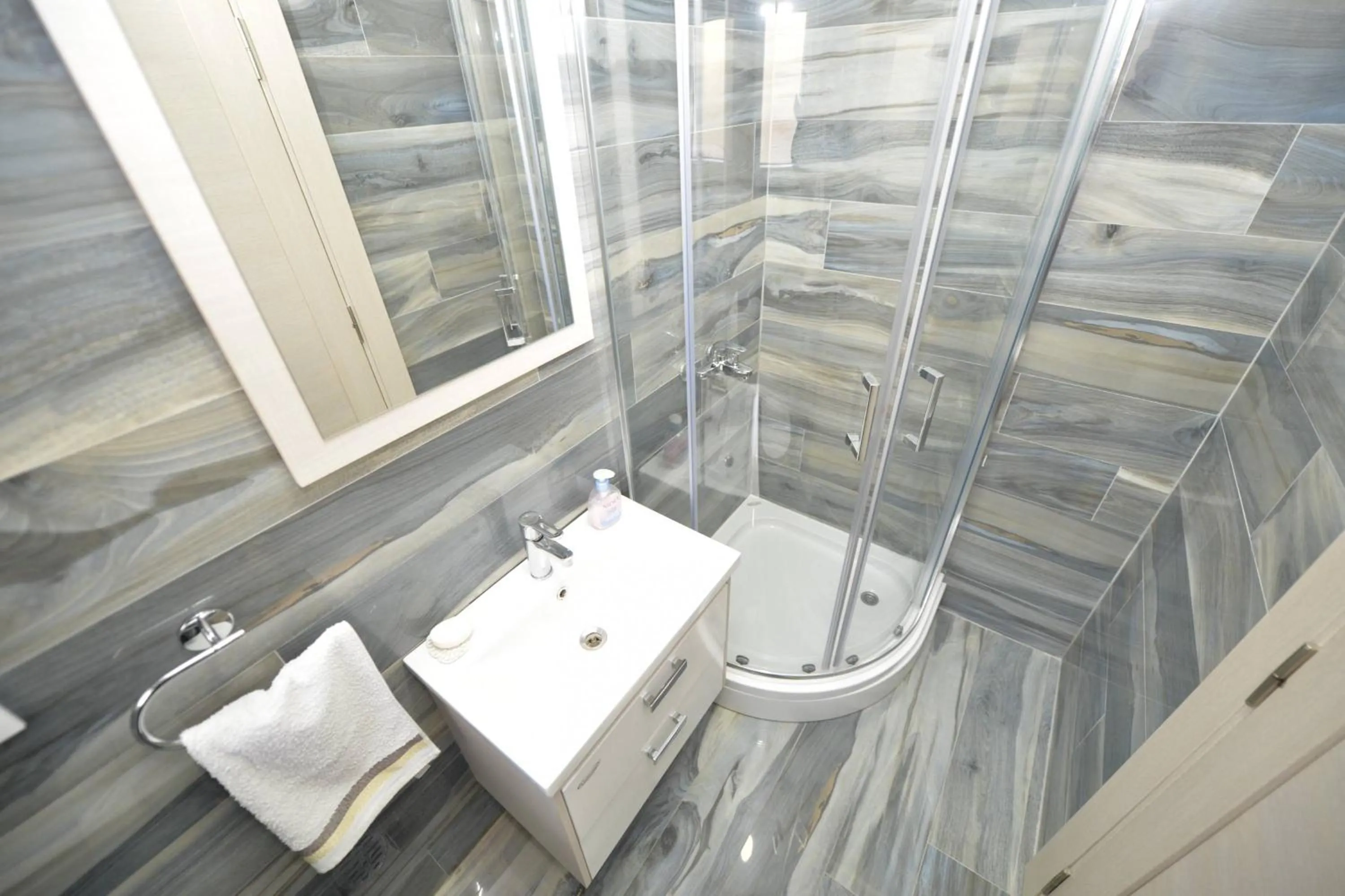 J & P Apartments Orahovac