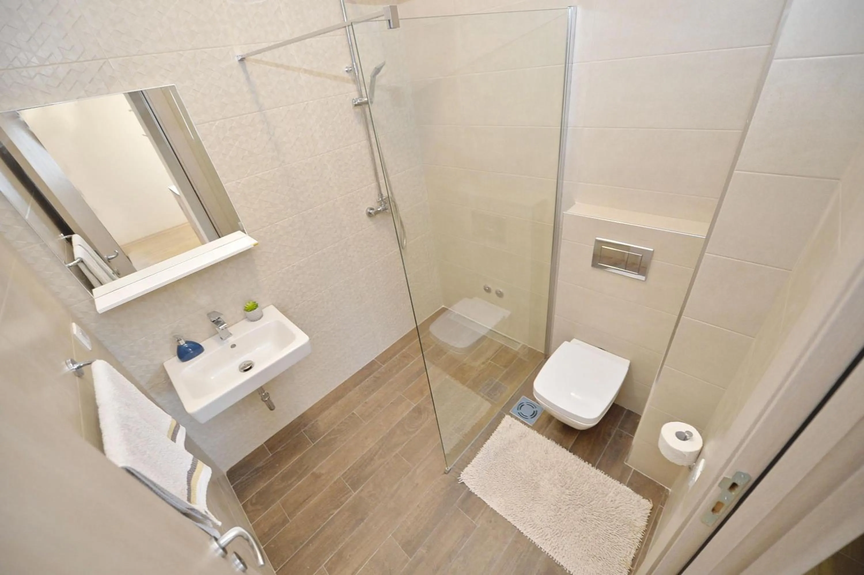 J & P Apartments Orahovac