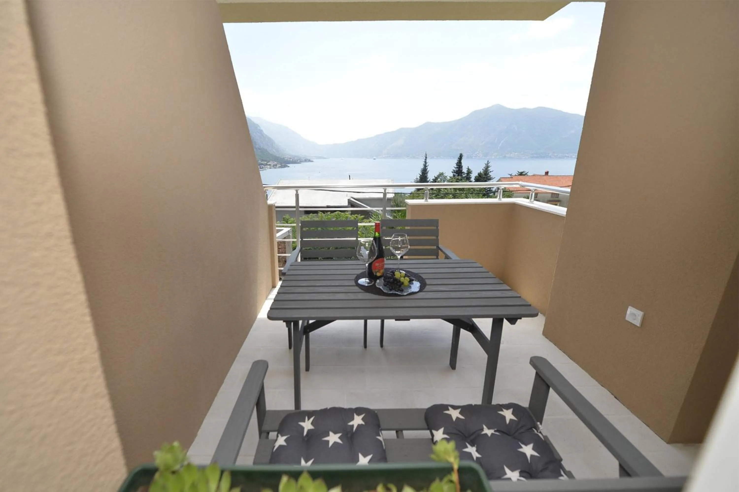 J & P Apartments Orahovac