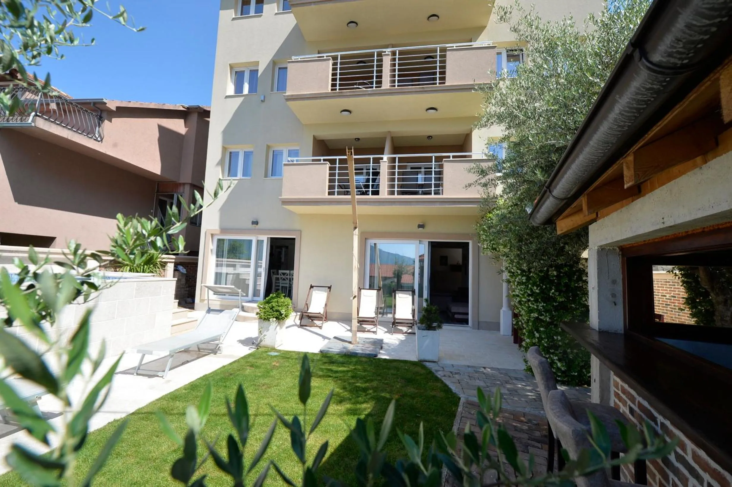 J & P Apartments Orahovac