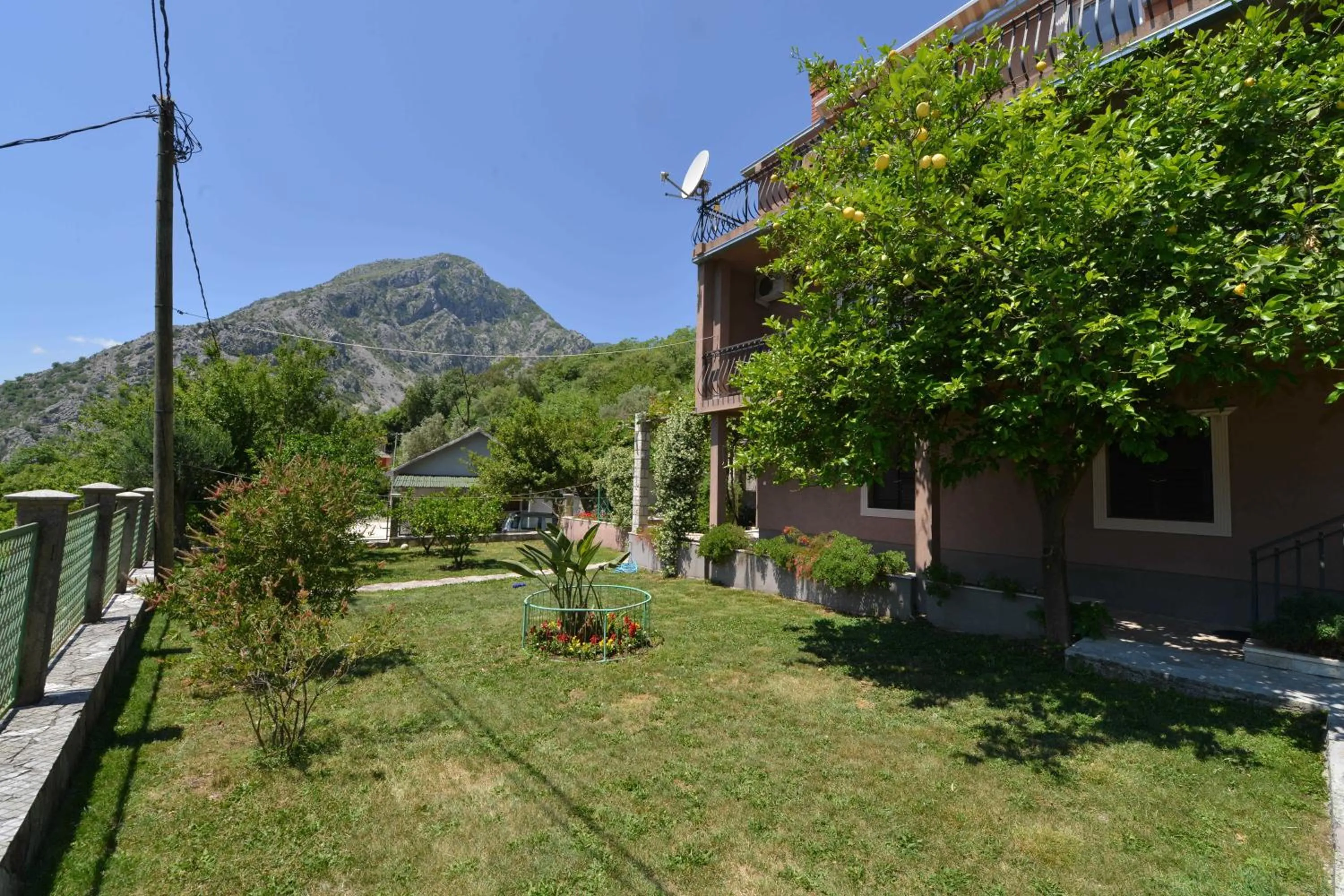 Patio in J & P Apartments Orahovac