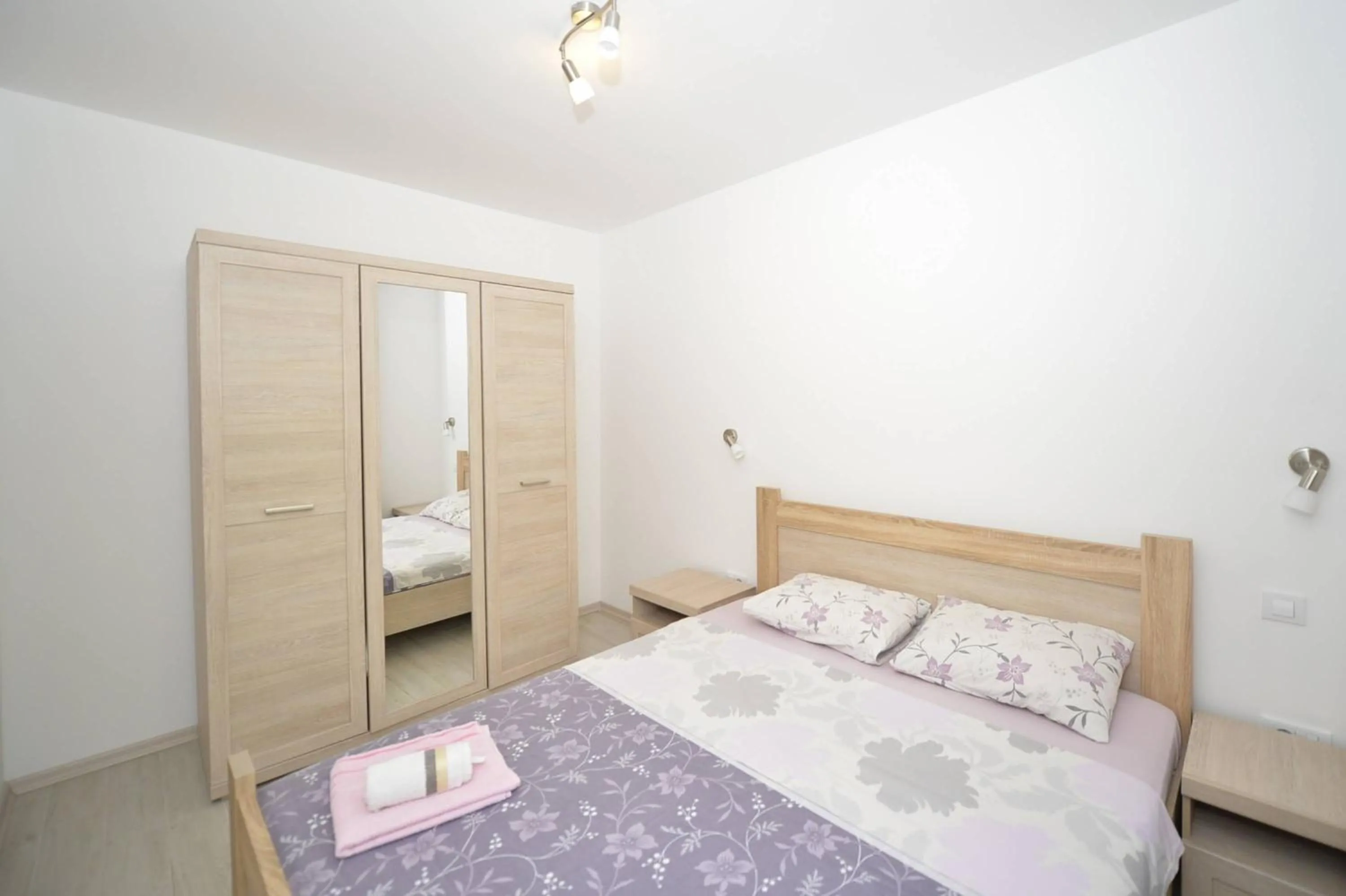 Bed in J & P Apartments Orahovac