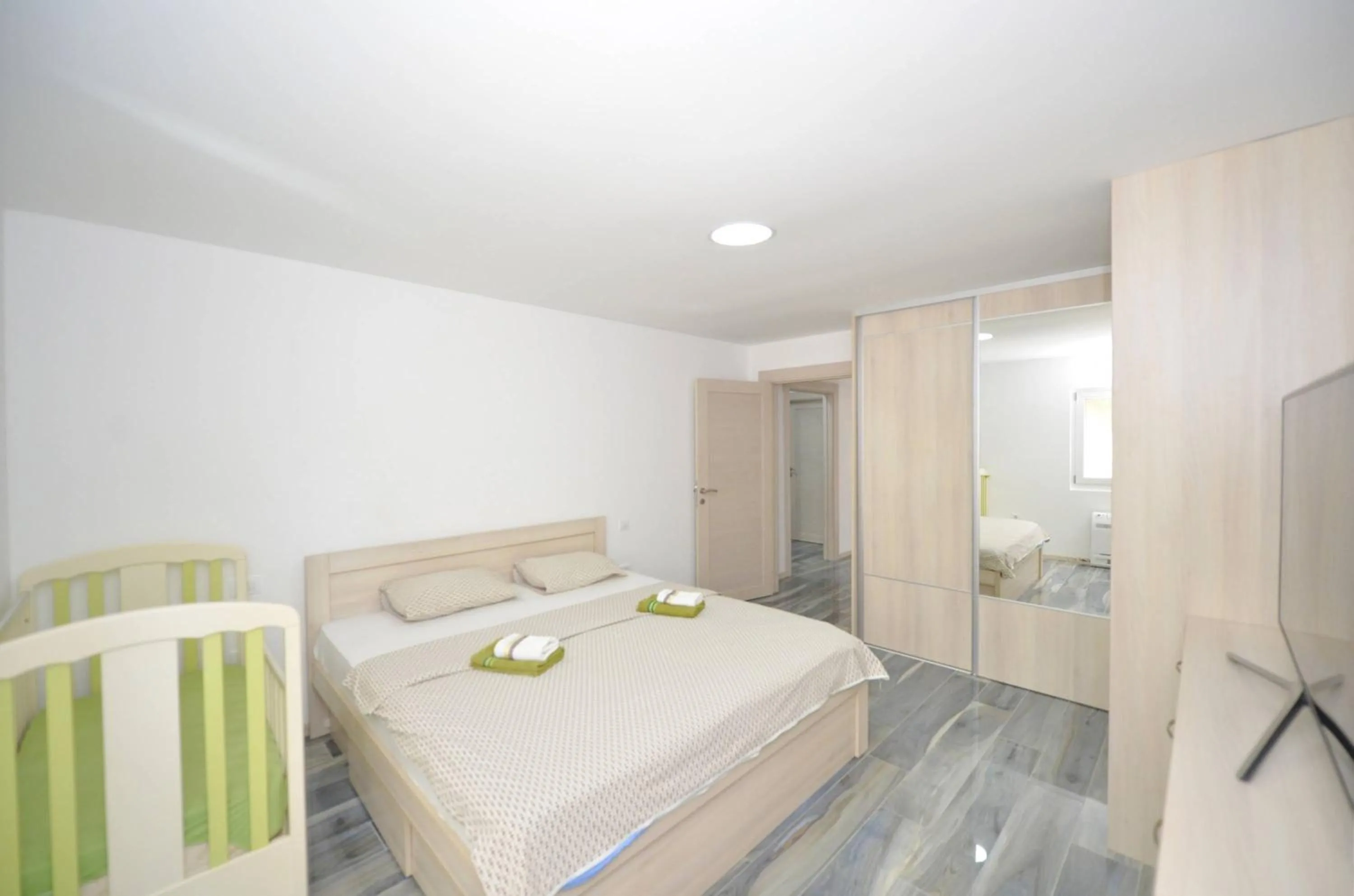 Bed in J & P Apartments Orahovac