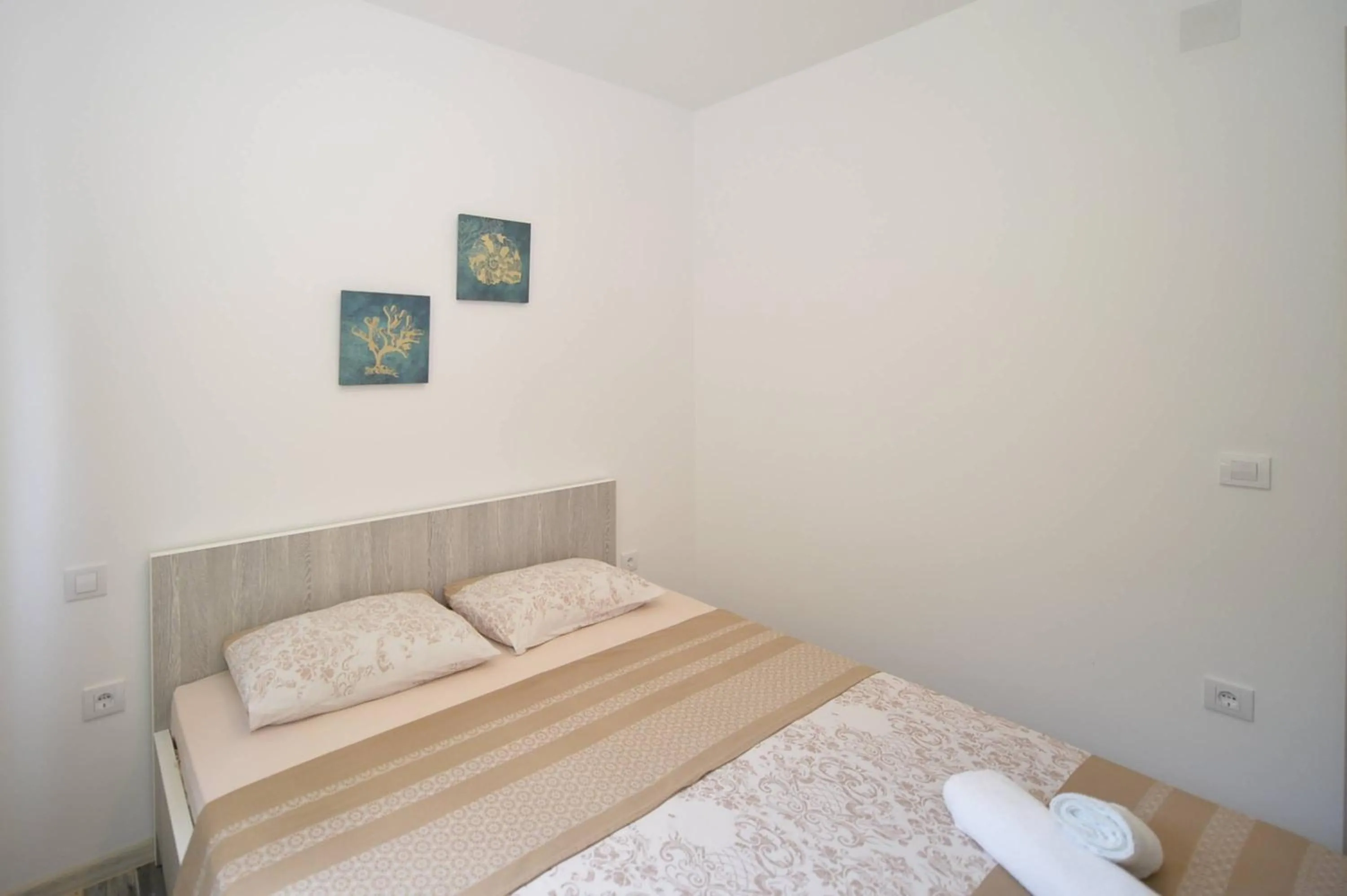 Bed in J & P Apartments Orahovac