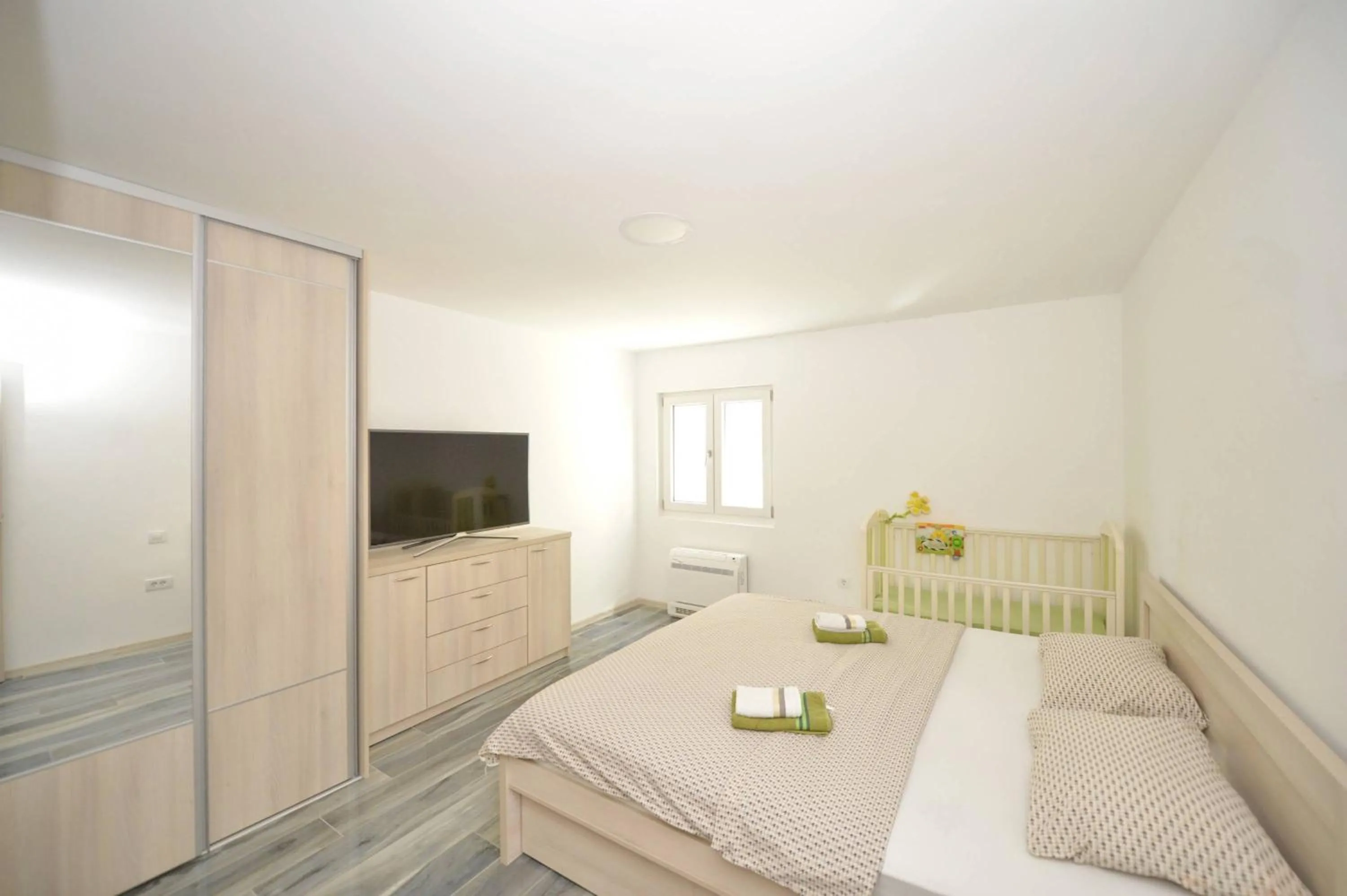 Bed in J & P Apartments Orahovac