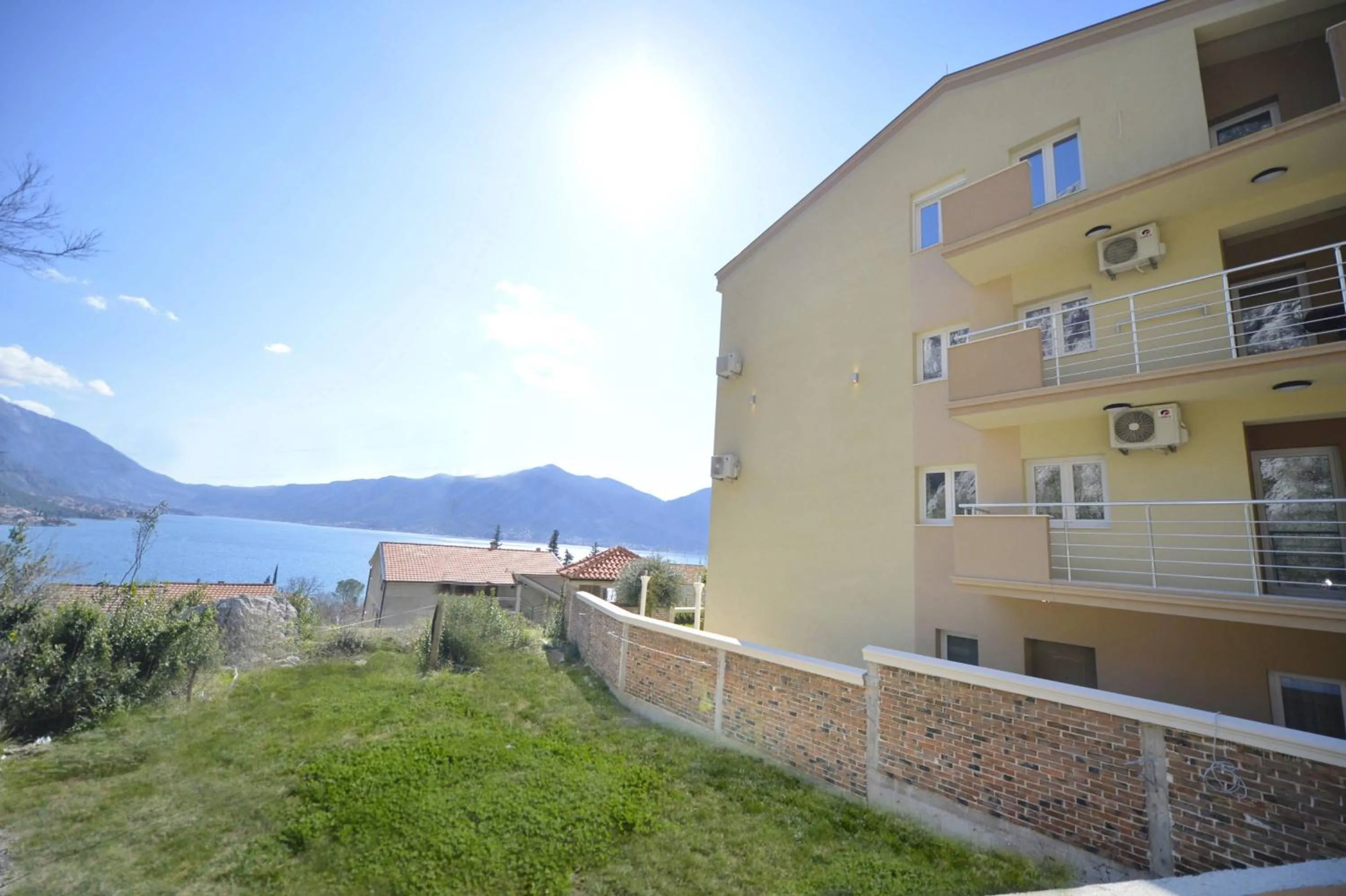 J & P Apartments Orahovac