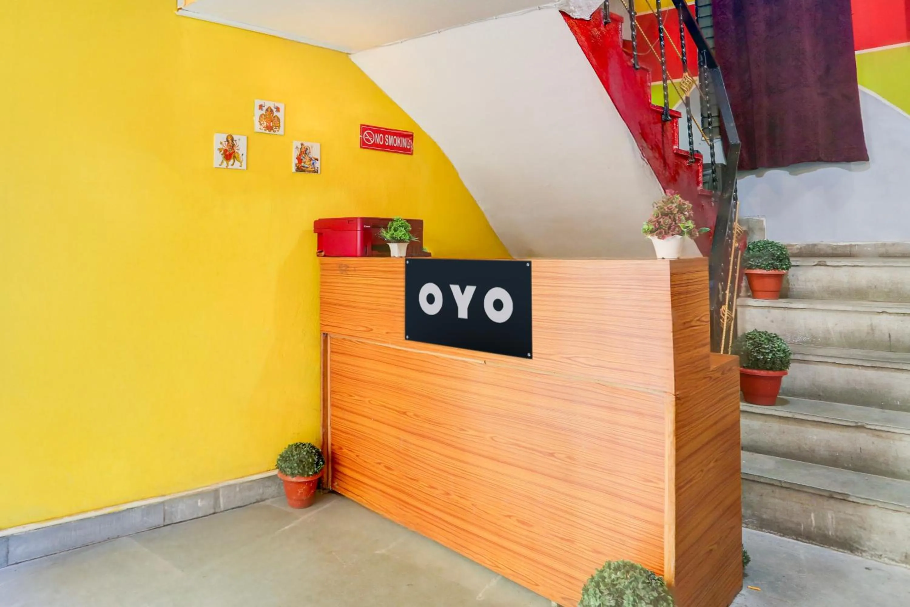 Lobby or reception in Super Hotel O Green Park Residency 2