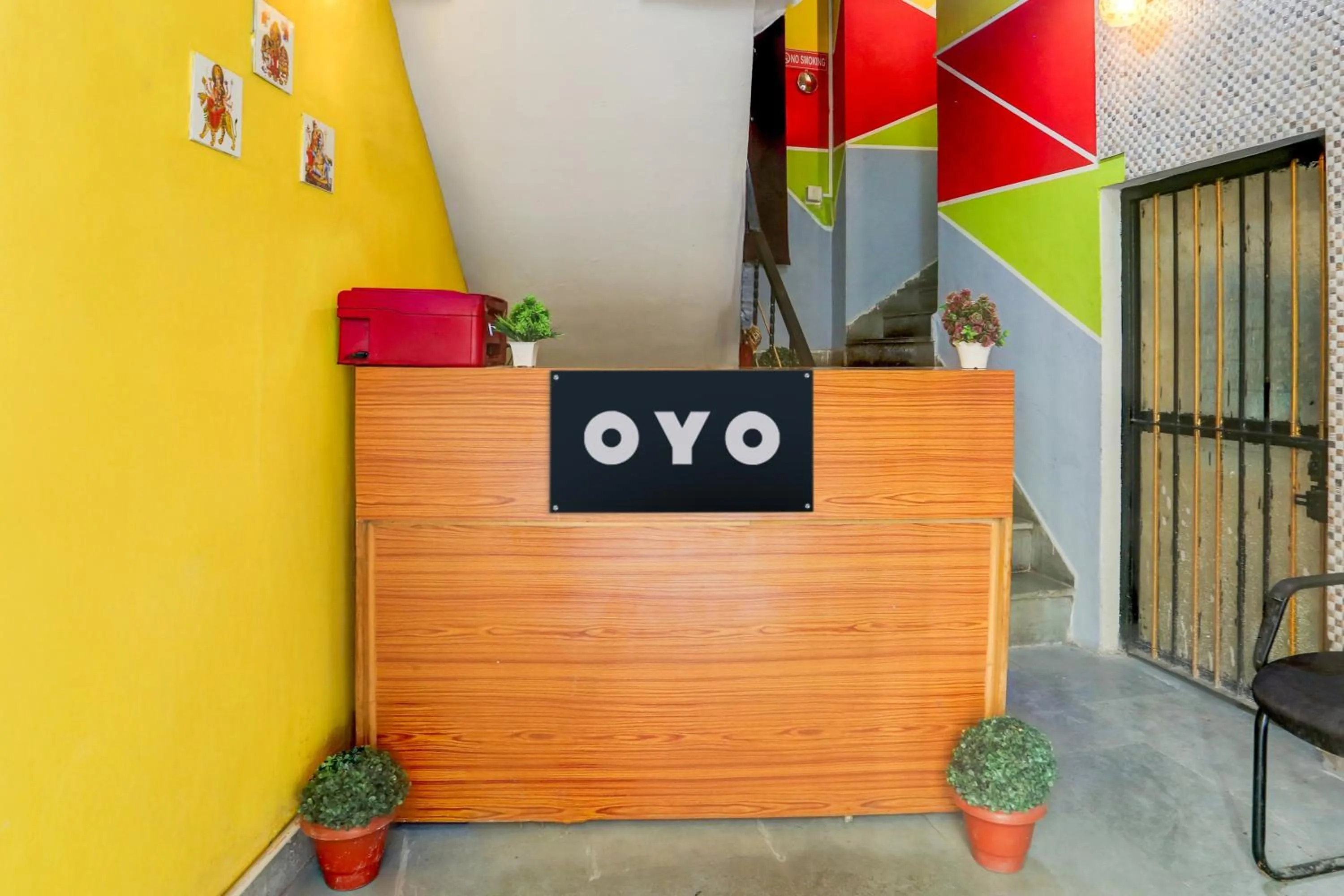 Lobby or reception in Super Hotel O Green Park Residency 2