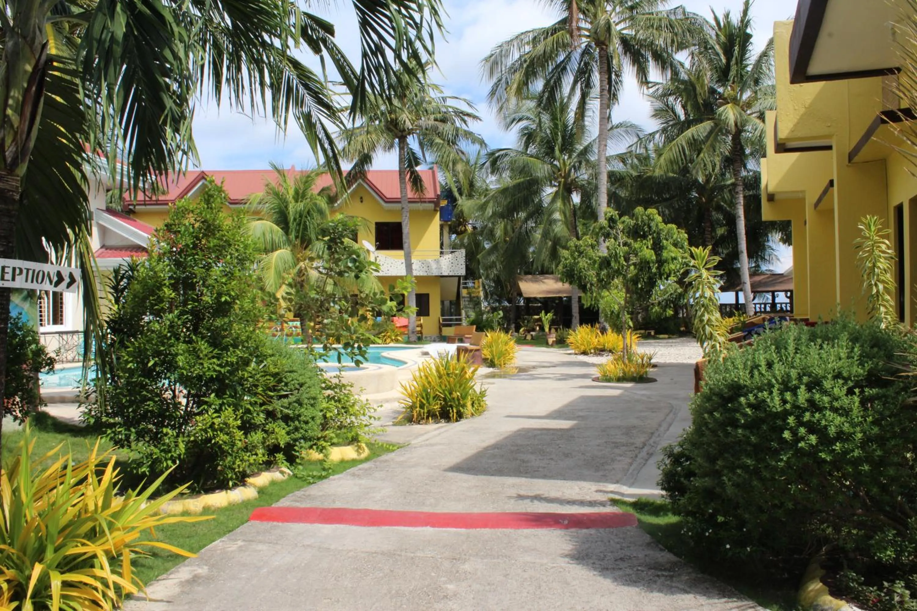 Facade/entrance in Lagnason's Place