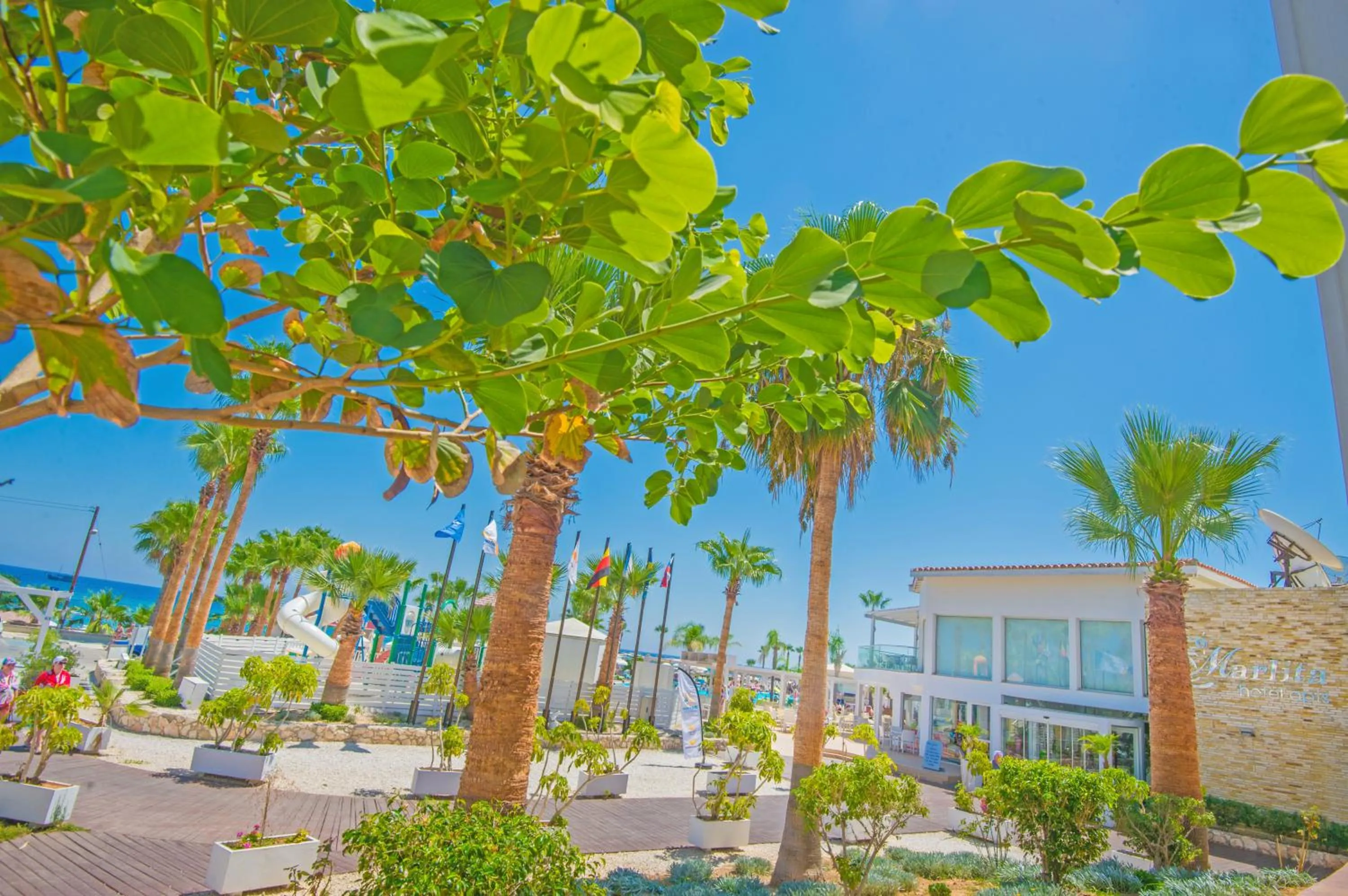 Marlita Beach Hotel Apartments