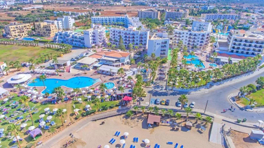 Marlita Beach Hotel Apartments