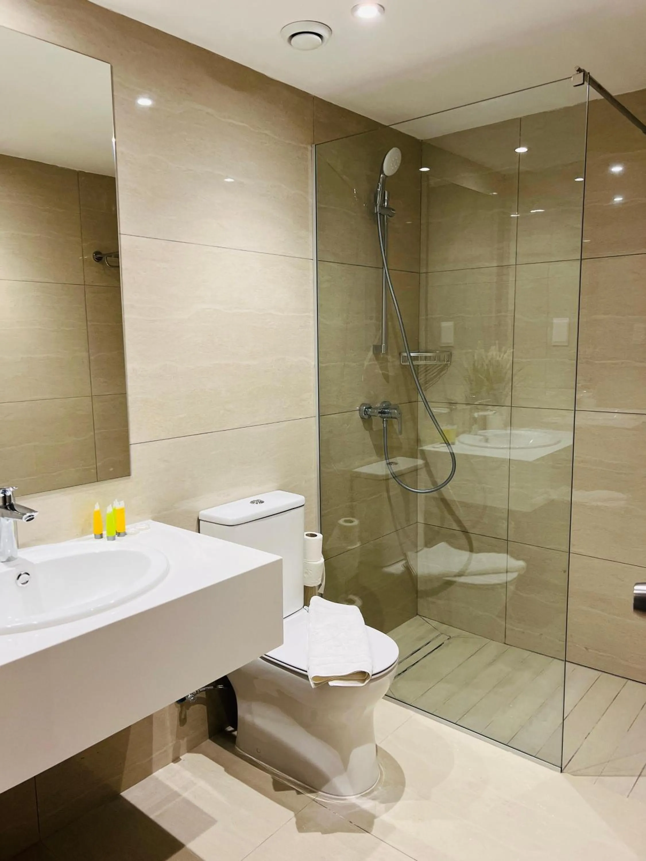 Marlita Beach Hotel Apartments