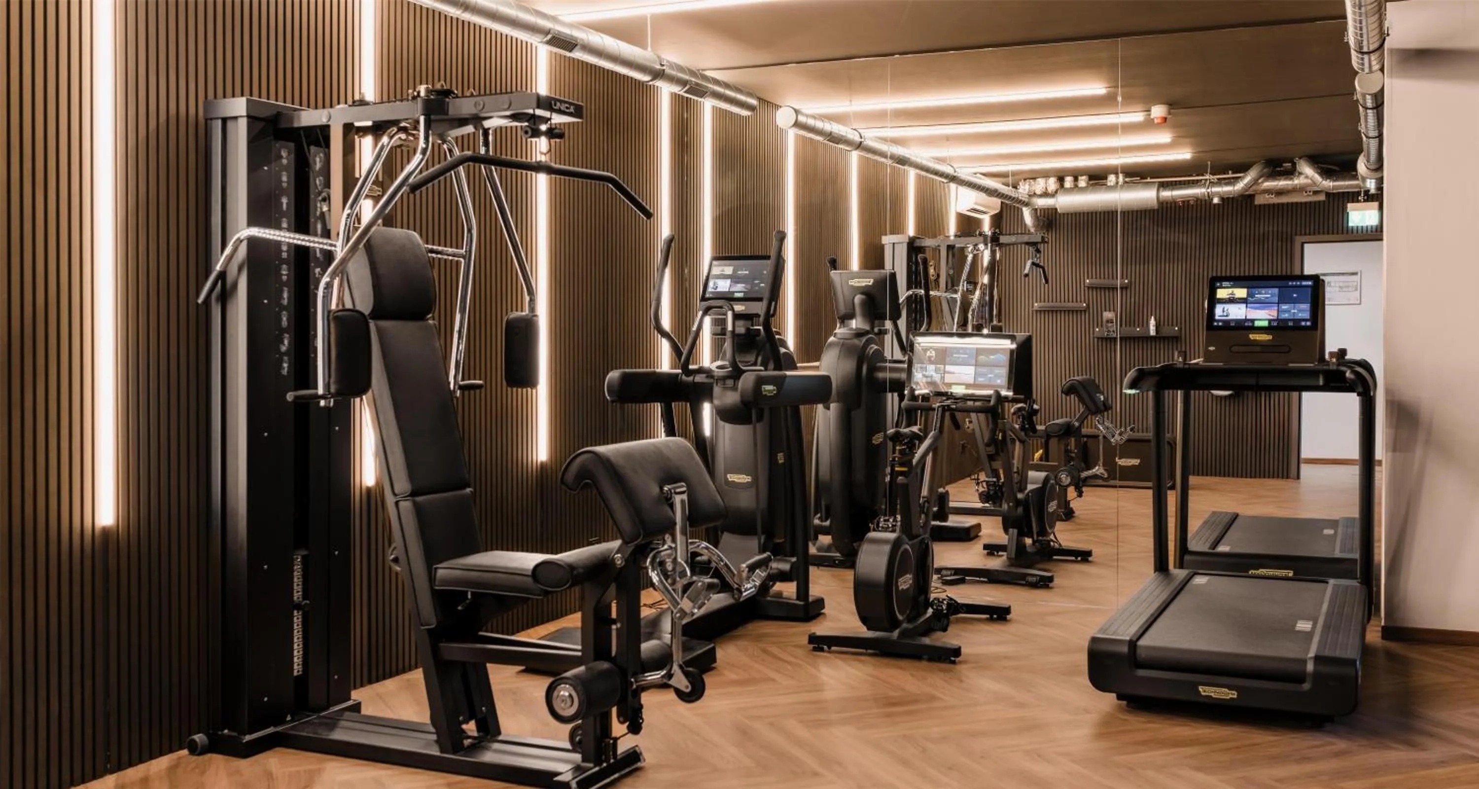 Fitness centre/facilities in Aiden by Best Western Velbert