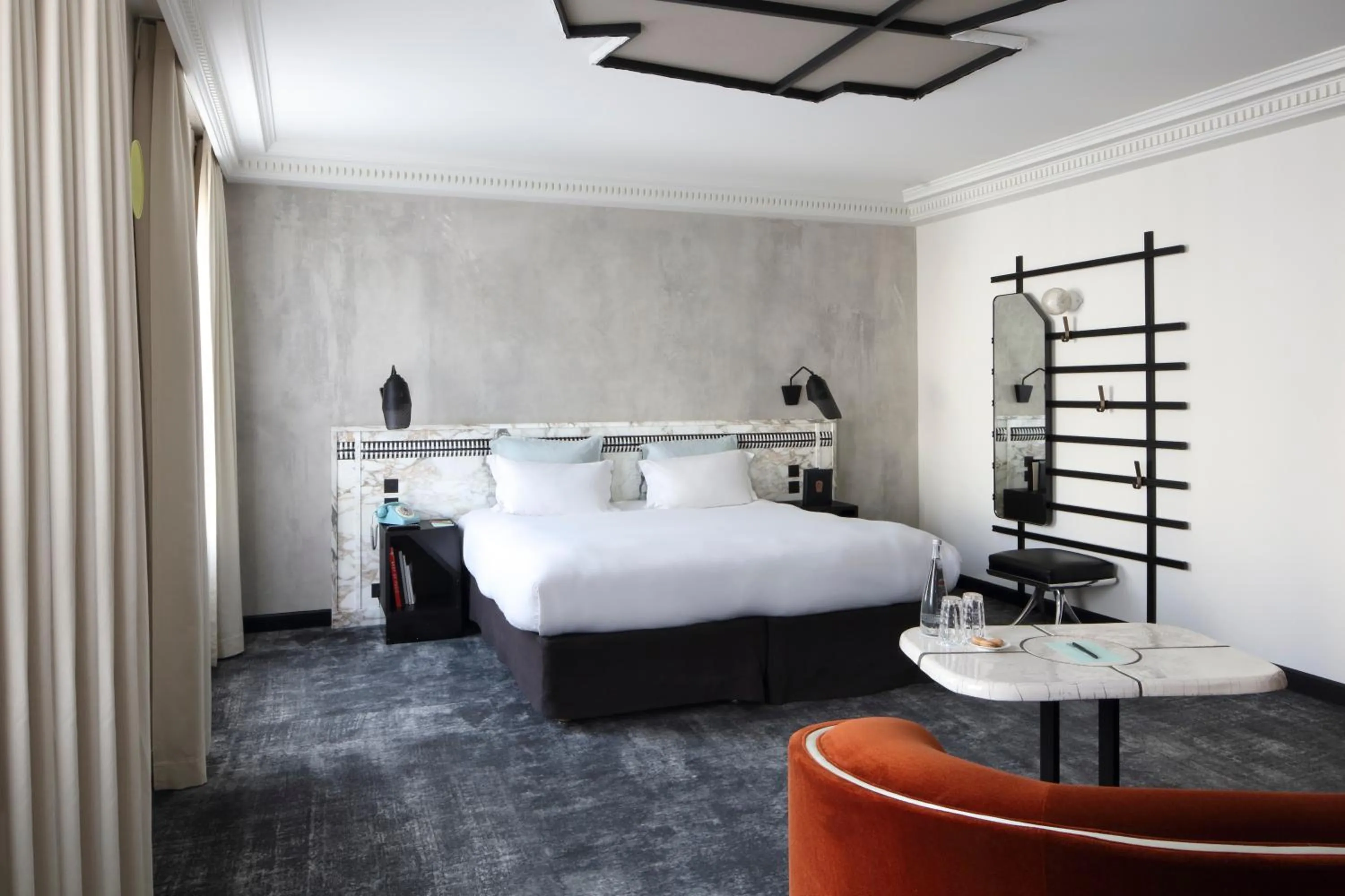 Bed in Hotel Les Bains Paris