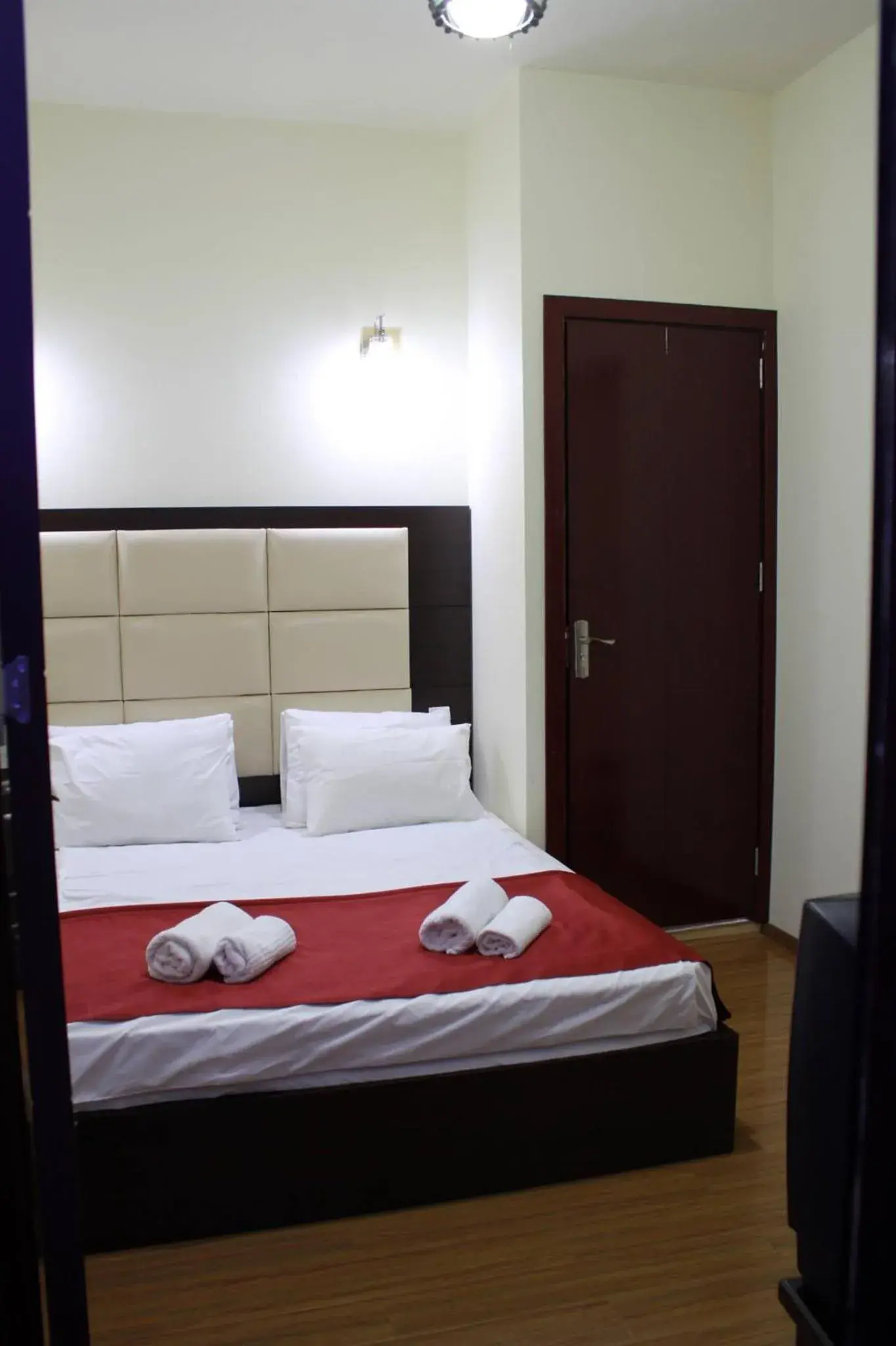 Hotel White Neptun Georgia Tbilisi Hotel White Neptun Georgia Tbilisi