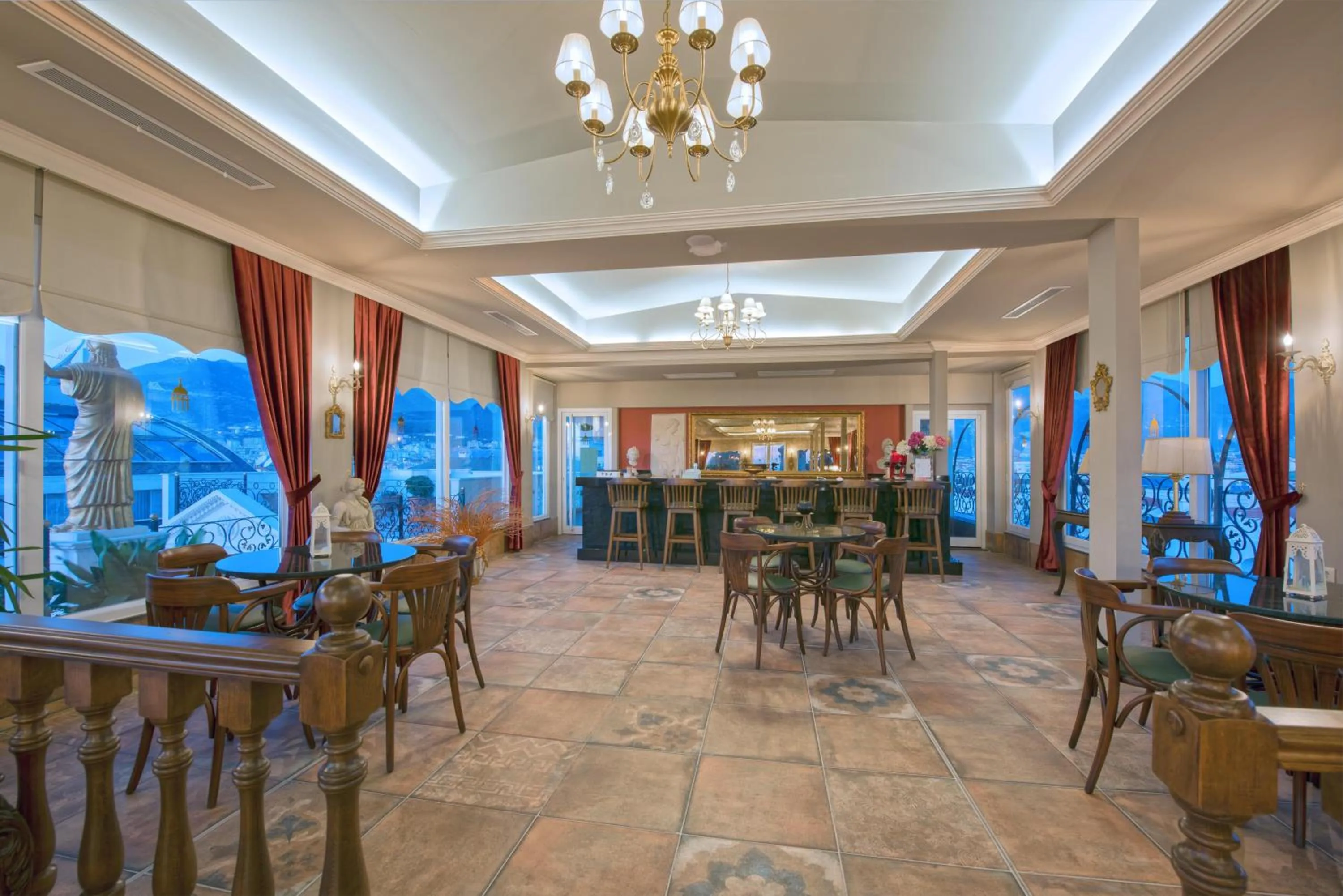 Lounge or bar in Antique Roman Palace Museum Hotel - Adults Only Ultra All Inclusive
